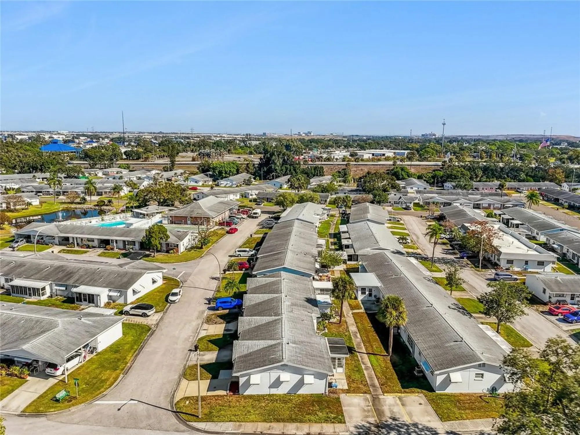 Property Slideshow image 25 of 28 | 5122 iris dr n # 12, Pinellas Park, FL, 33782