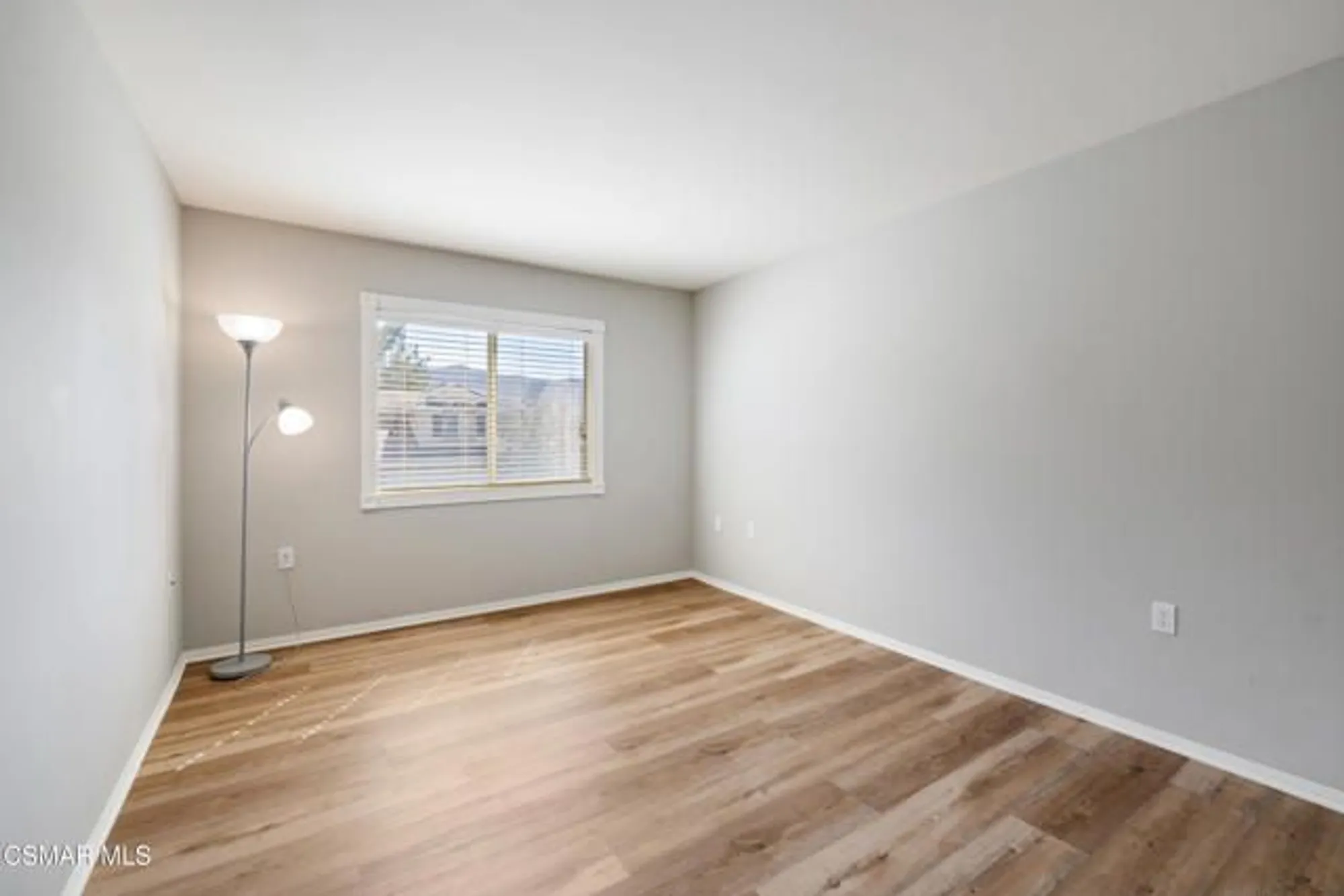 Property Slideshow image 23 of 32 | 5657 pansy st, Simi Valley, CA, 93063