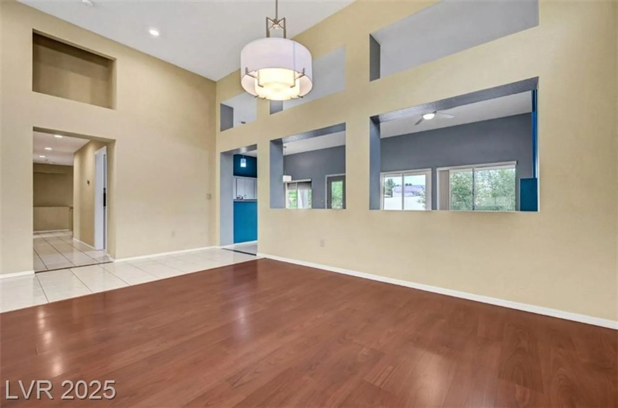 Property Slideshow image 9 of 54 | 3109 bangor ct, Las Vegas, NV, 89134