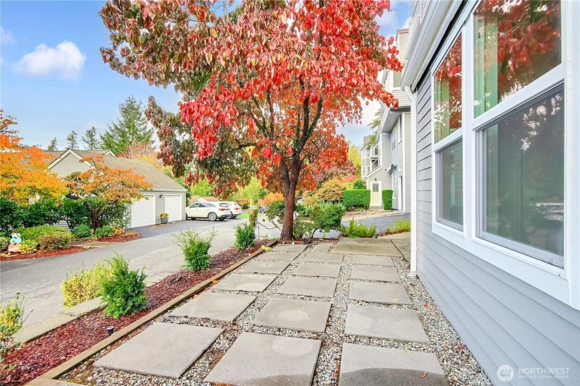 Property Slideshow image 27 of 38 | 4228 221st pl se # 1083, Issaquah, WA, 98029