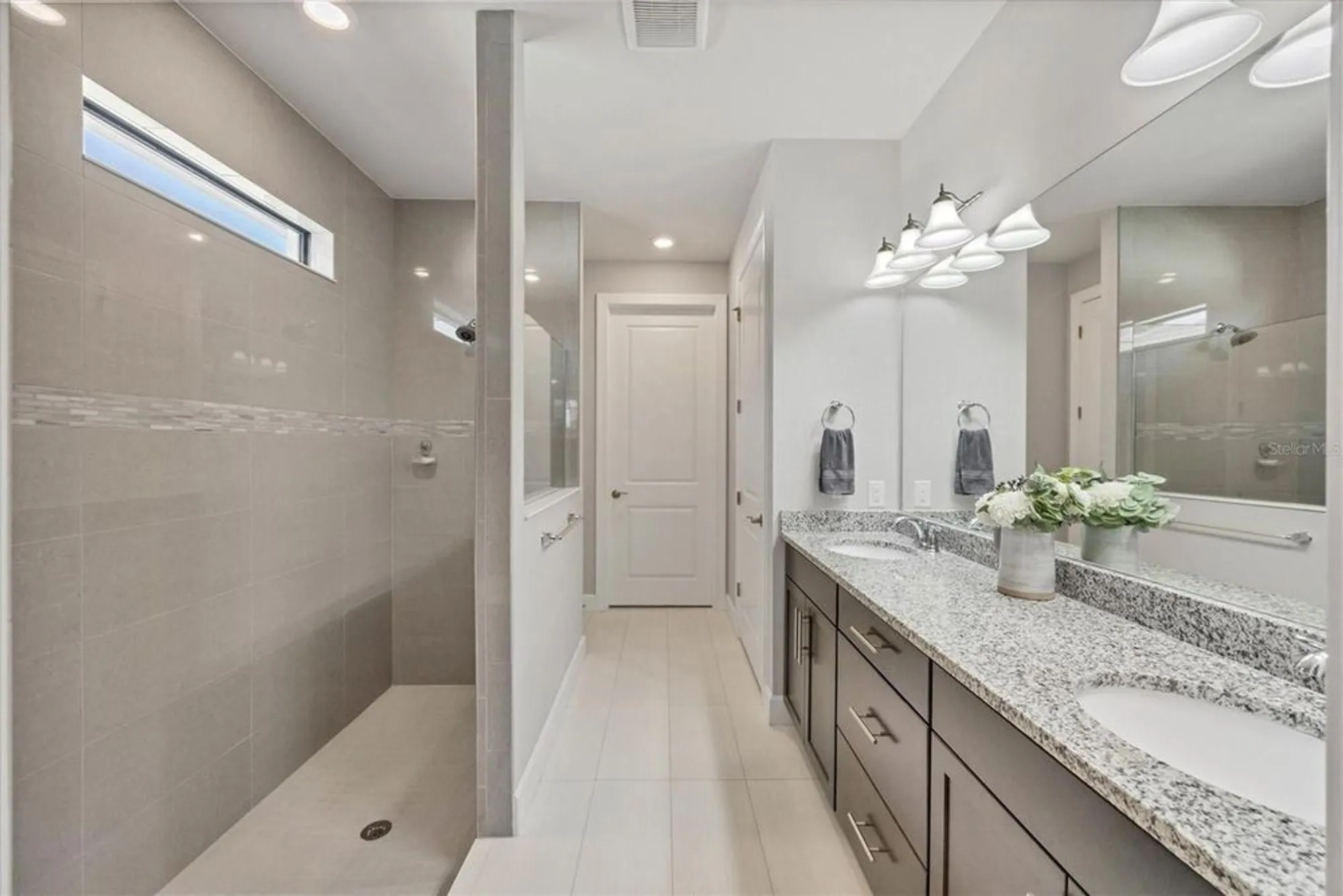 Property Slideshow image 19 of 73 | 7332 chester trl, Bradenton, FL, 34202