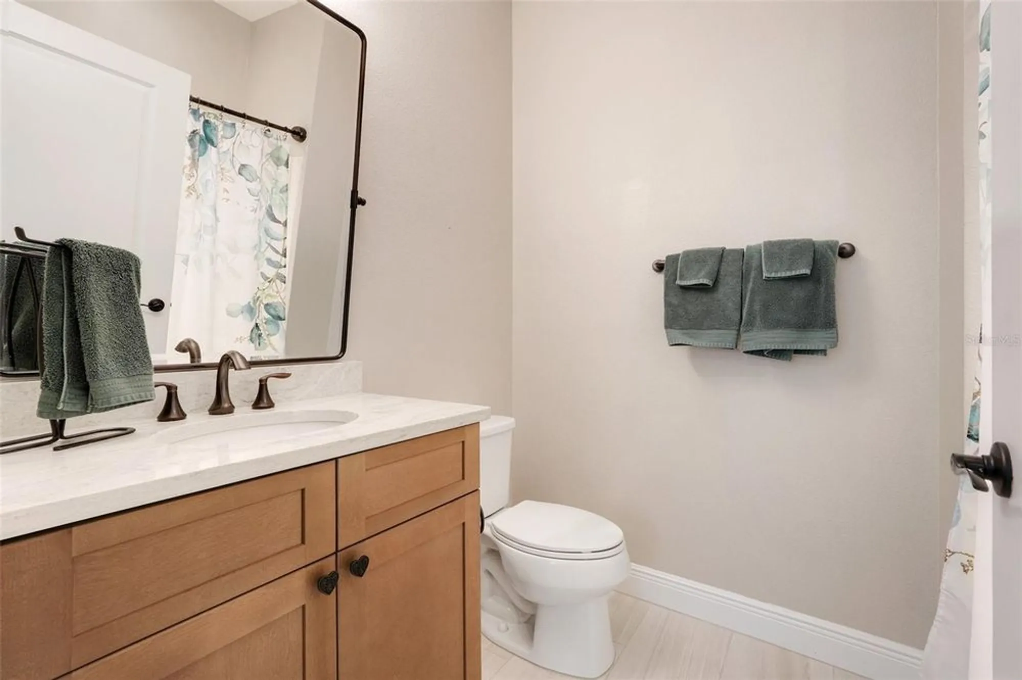 Property Slideshow image 25 of 52 | 815 hidden moss dr, Groveland, FL, 34736