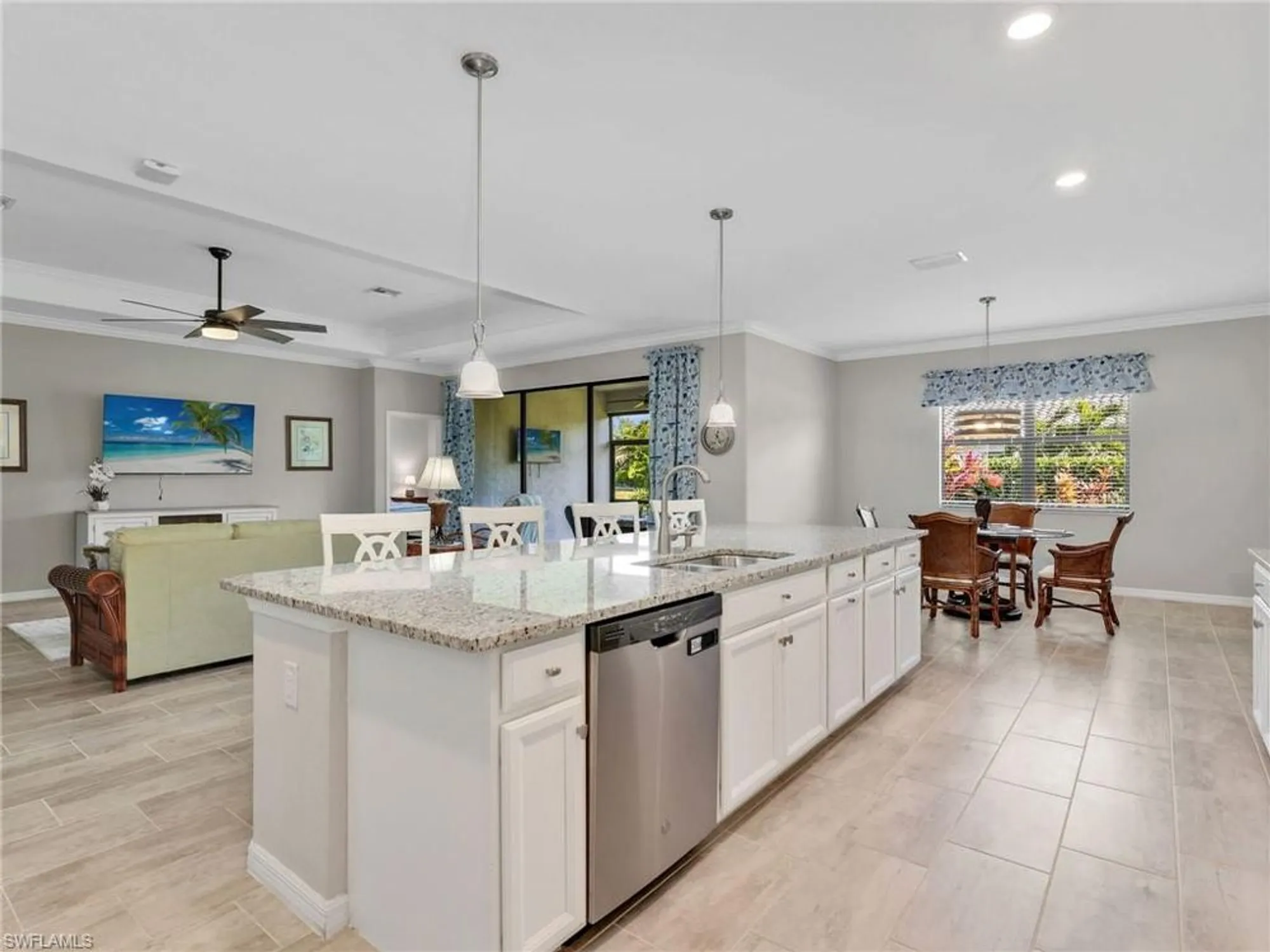 Property Slideshow image 15 of 38 | 11973 bay oak dr, Fort Myers, FL, 33913