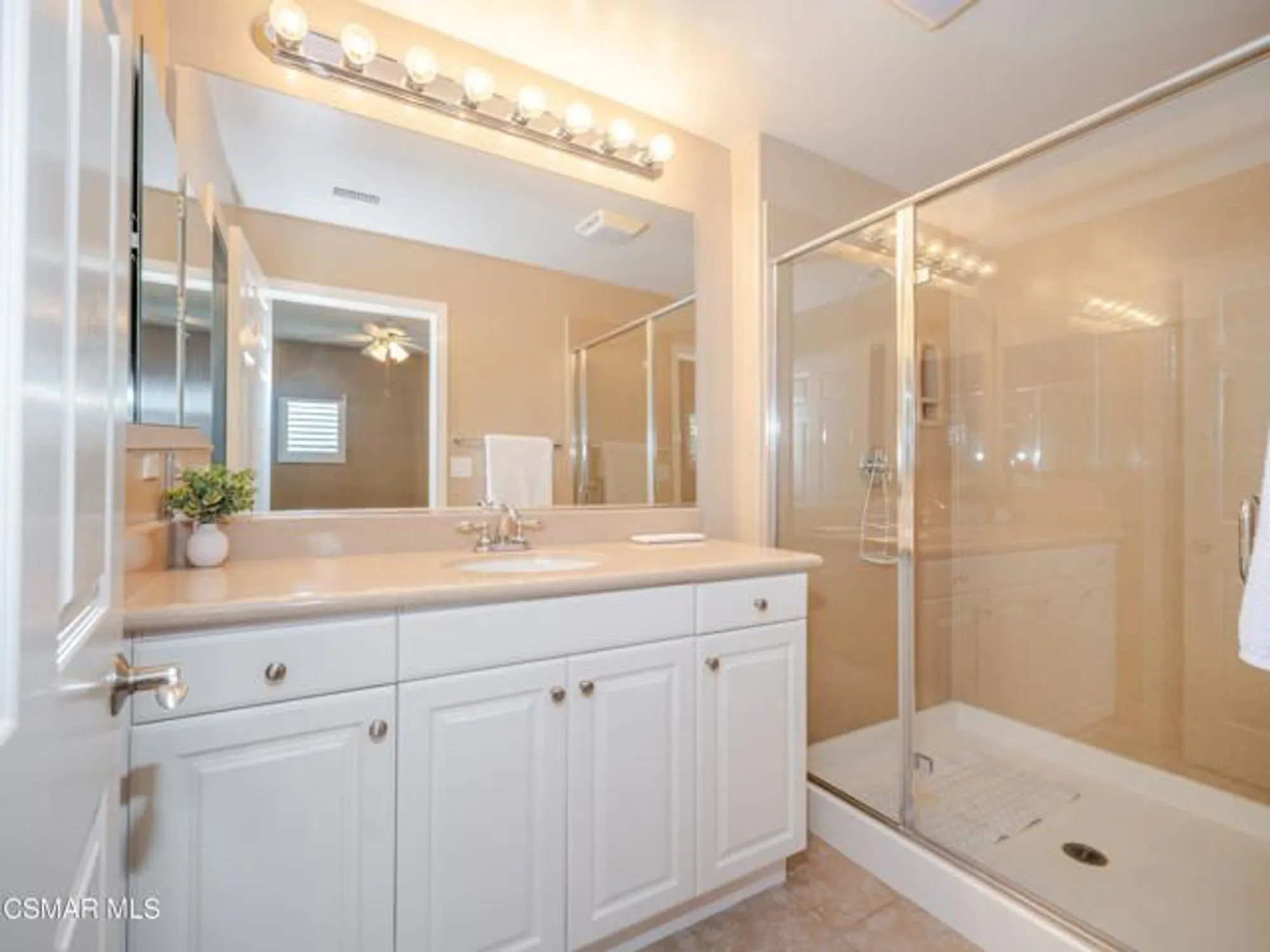 Property Slideshow image 34 of 51 | 23752 noble fir ct, Valencia, CA, 91354