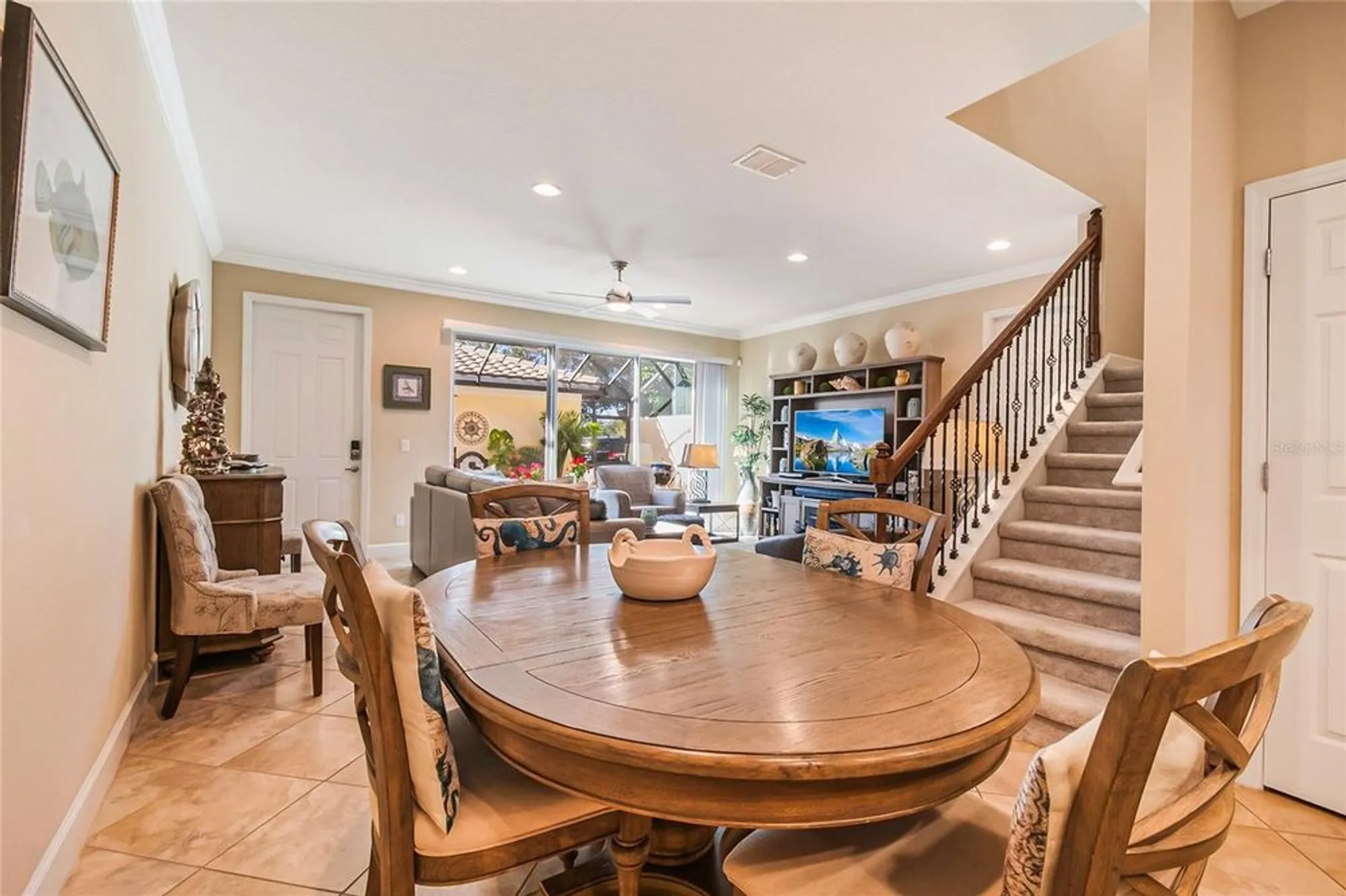 Property Slideshow image 9 of 67 | 12010 lorenza ln, Orlando, FL, 32827