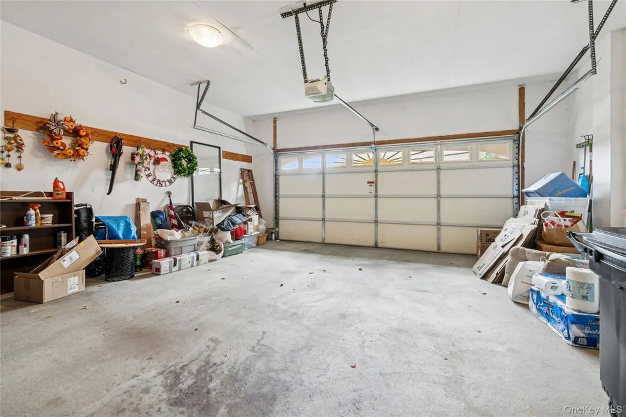 Property Slideshow image 33 of 40 | 25 louden loop, Mount Sinai, NY, 11766