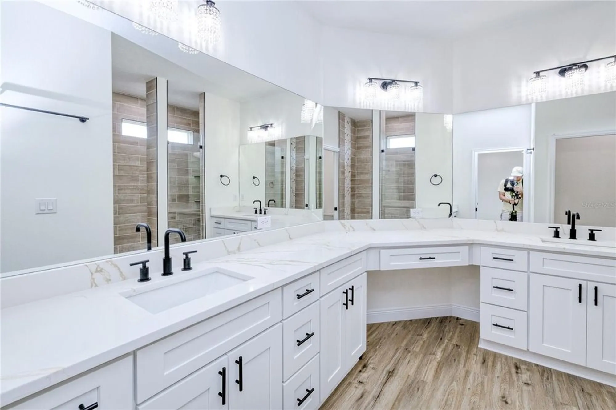 Property Slideshow image 25 of 48 | 4290 oak terrace cir, Port Charlotte, FL, 33953