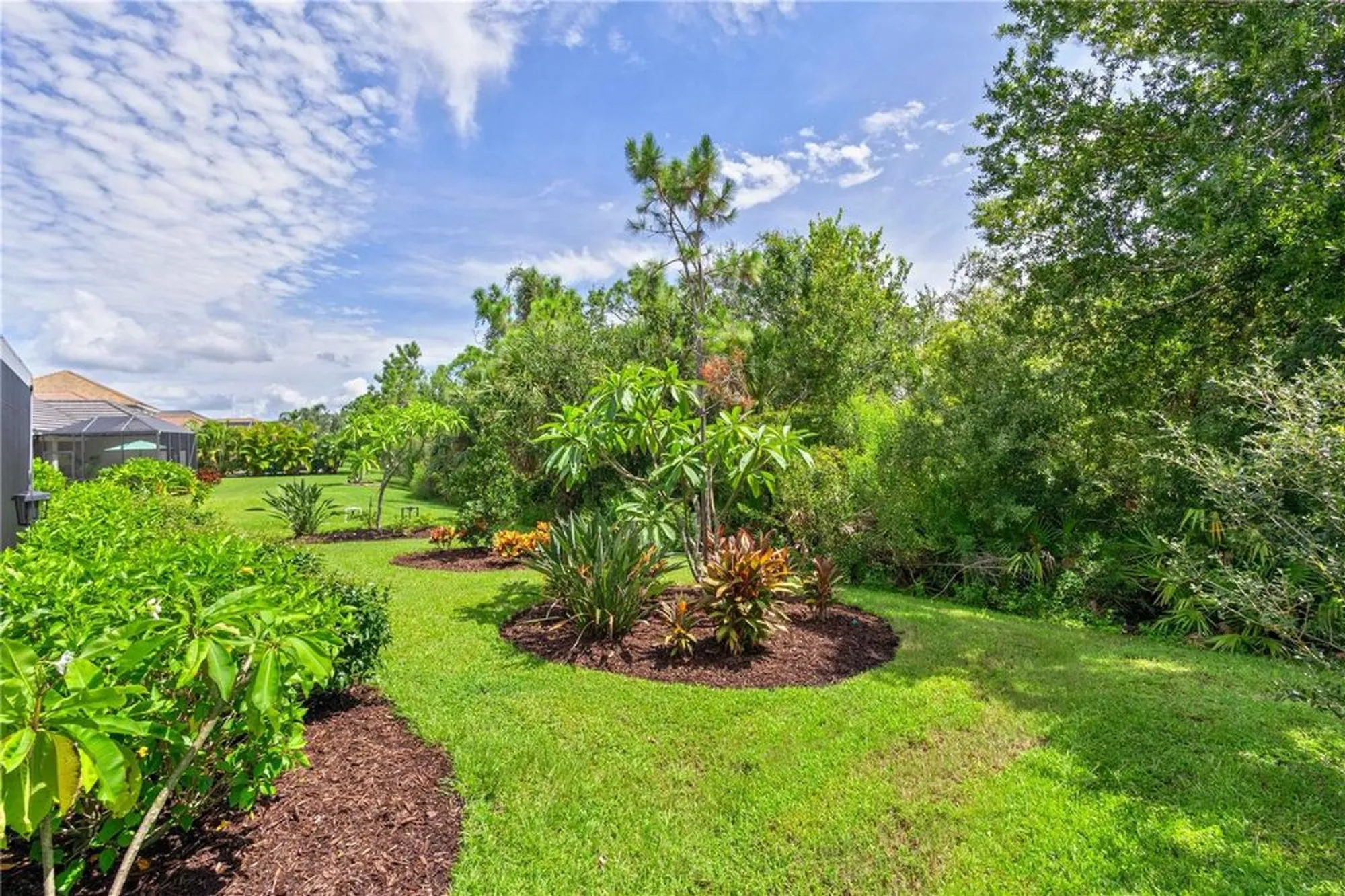Property Slideshow image 39 of 44 | 12095 stuart dr, Venice, FL, 34293