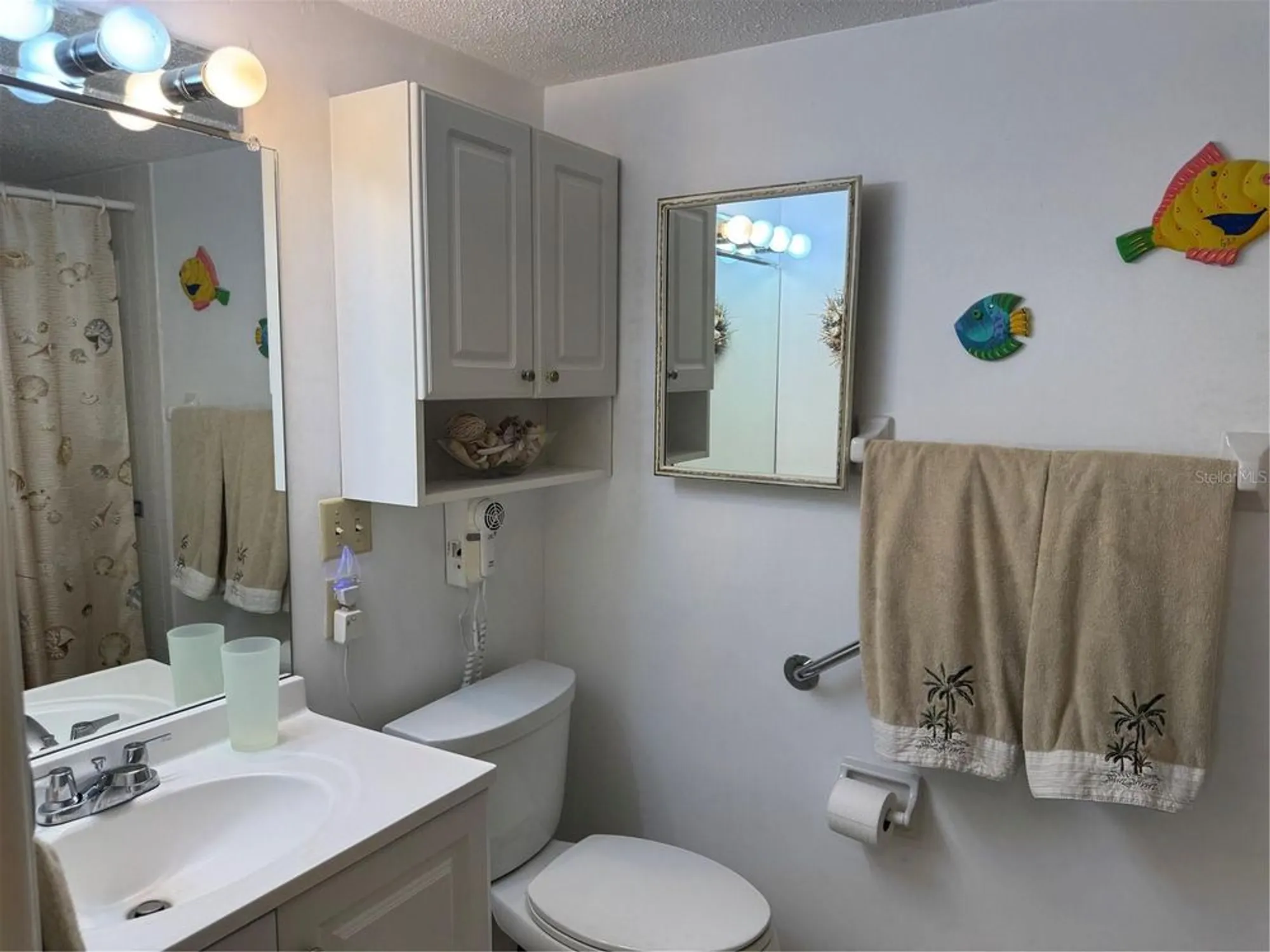 Property Slideshow image 8 of 14 | 2437 harbor blvd 106, Port Charlotte, FL, 33952