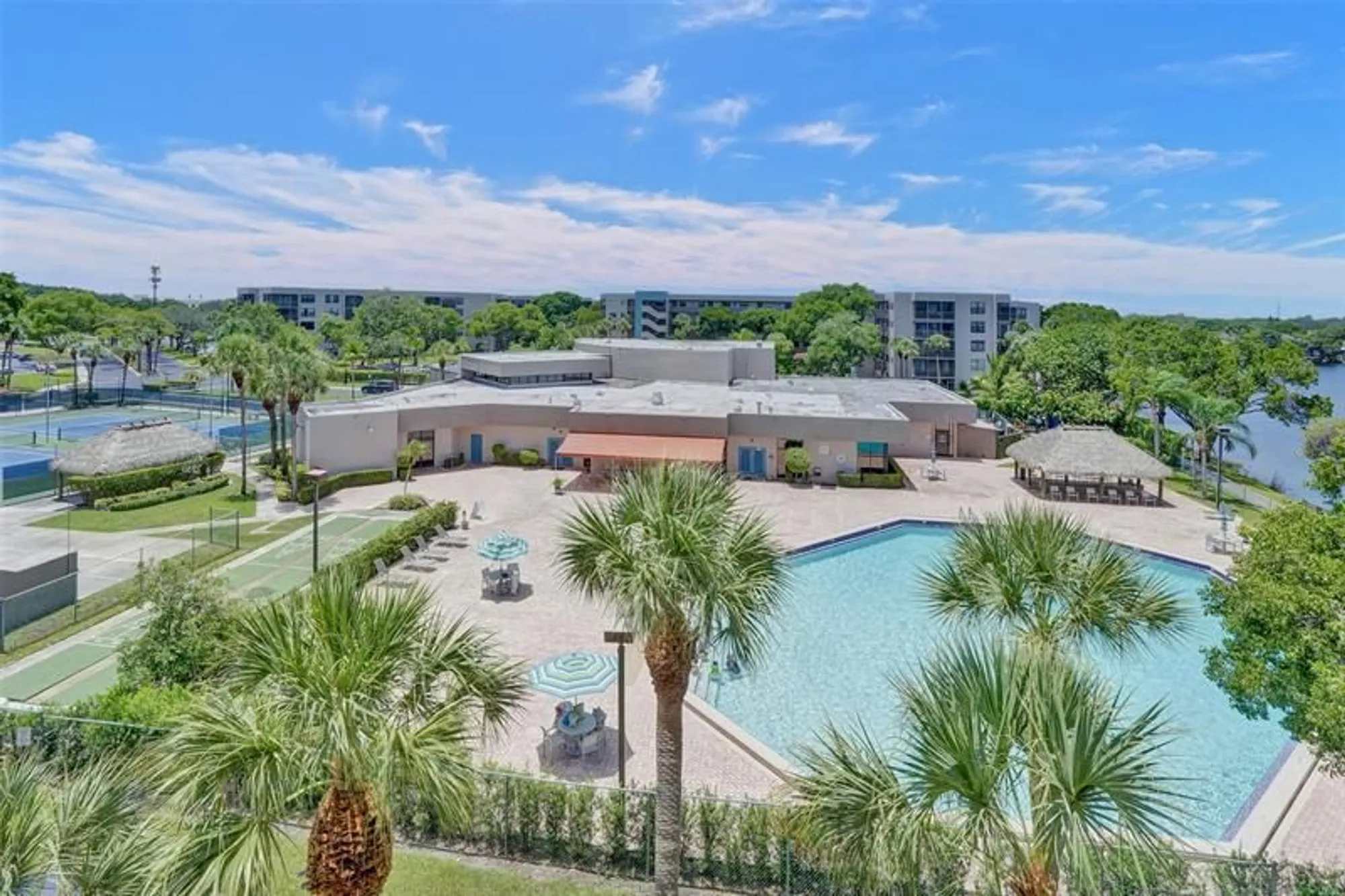 Property Slideshow image 29 of 48 | 1101 colony point cir 403, Pembroke Pines, FL, 33026