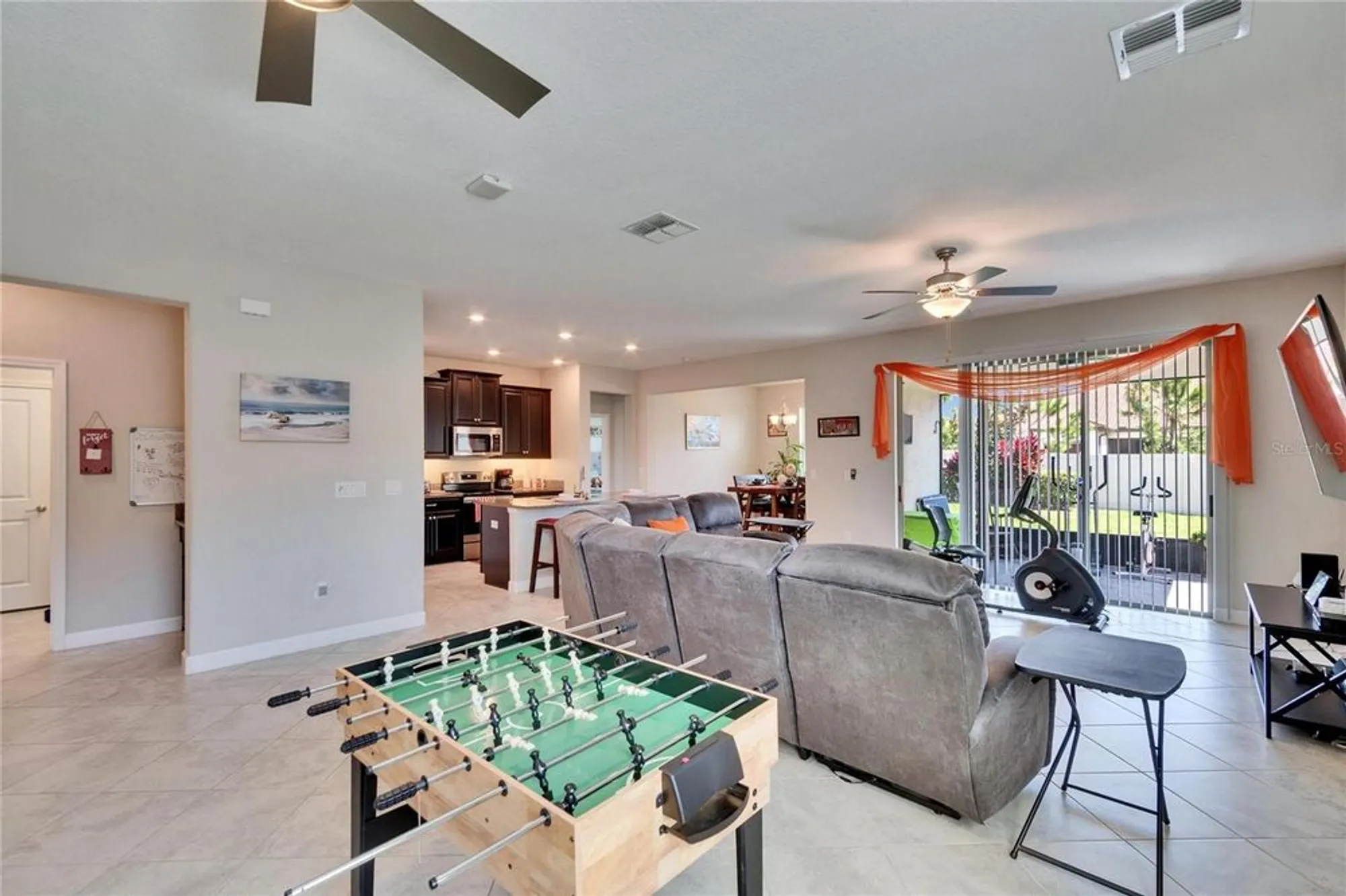Property Slideshow image 15 of 98 | 16868 scuba crest st, Wimauma, FL, 33598