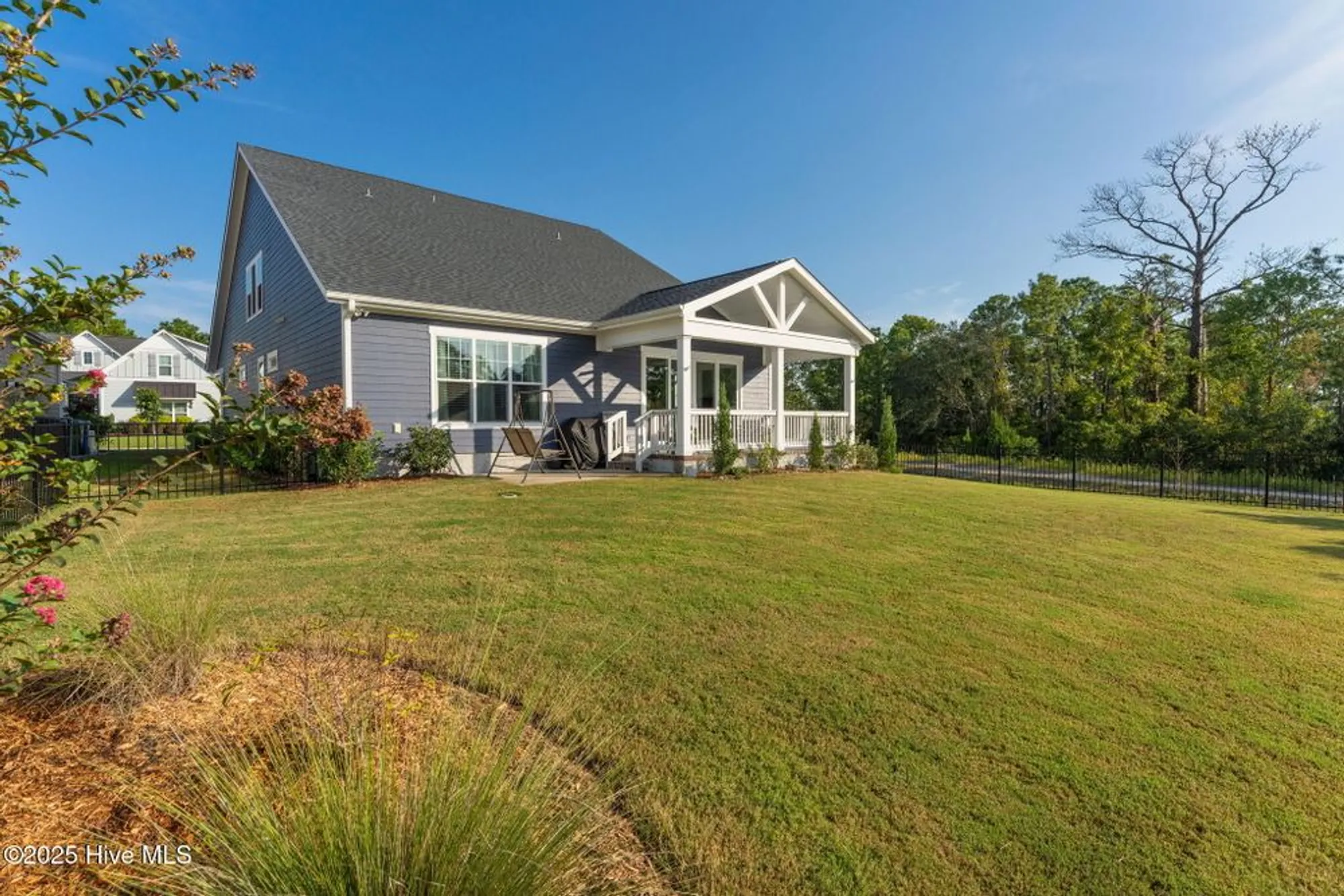 Property Slideshow image 33 of 44 | 410 trisail ter, Wilmington, NC, 28412