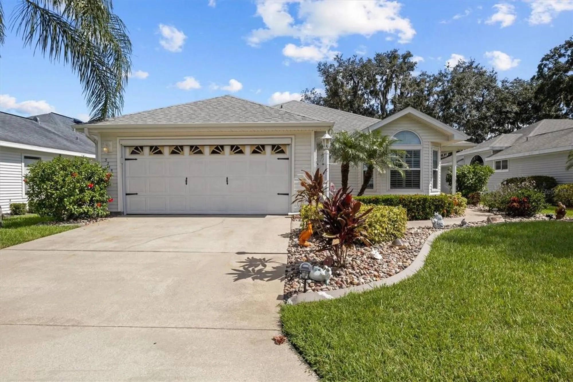 Property Slideshow image 1 of 50 | 3215 e pebble creek dr, Avon Park, FL, 33825