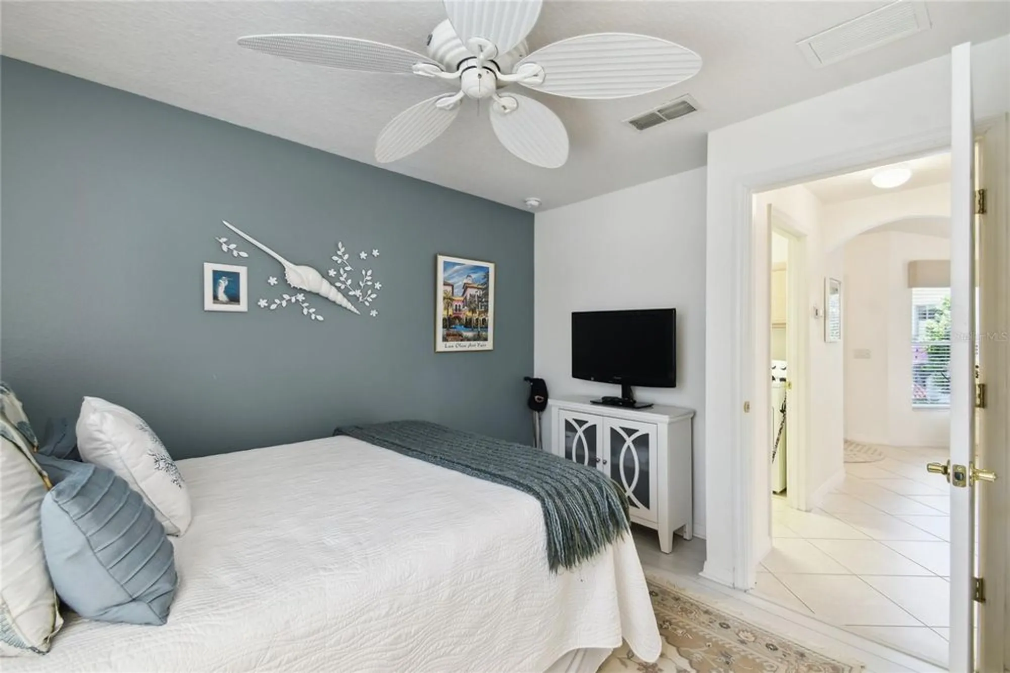 Property Slideshow image 36 of 59 | 560 grand canal dr, Kissimmee, FL, 34759