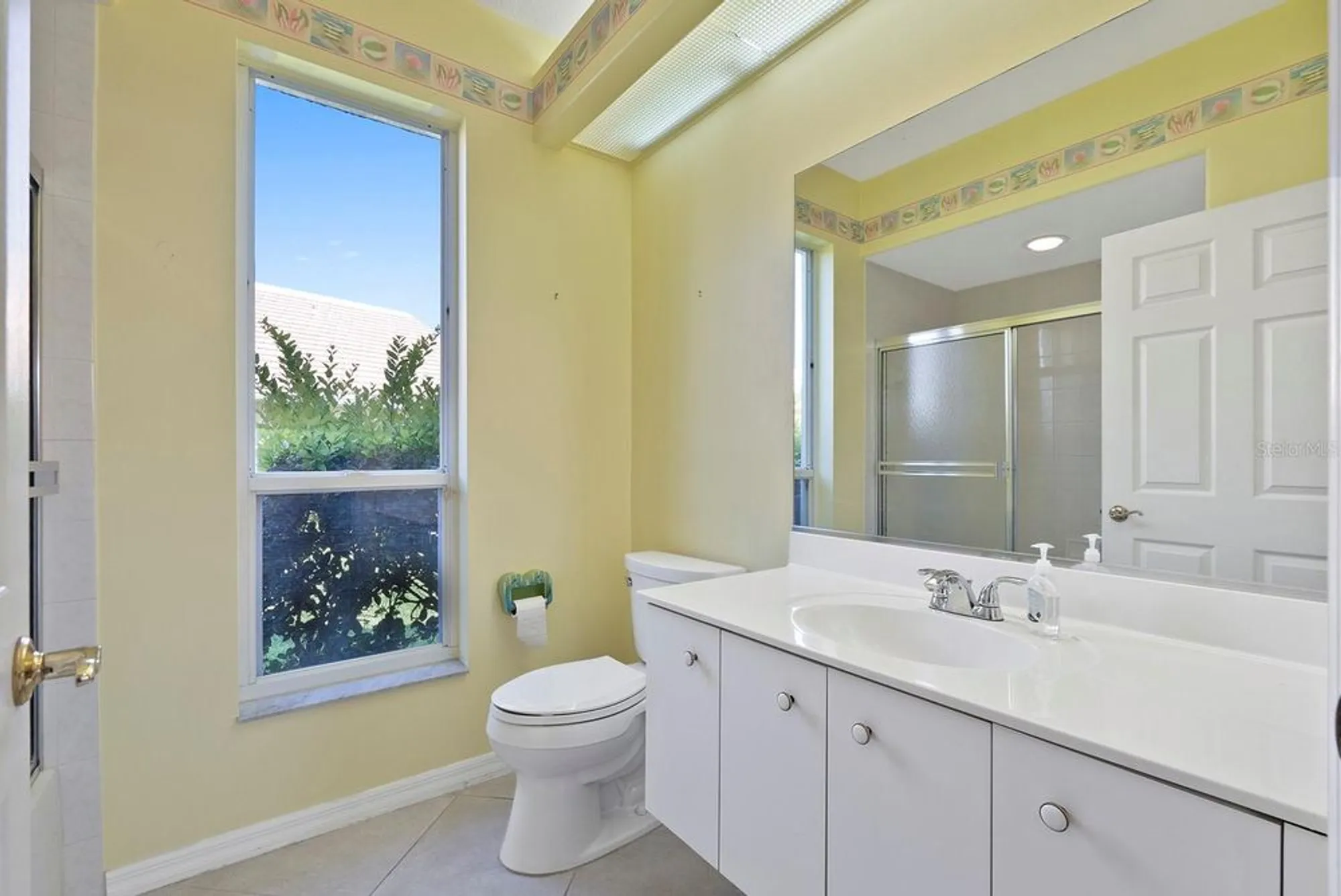 Property Slideshow image 19 of 25 | 13783 palmetto point ct, Port Charlotte, FL, 33953