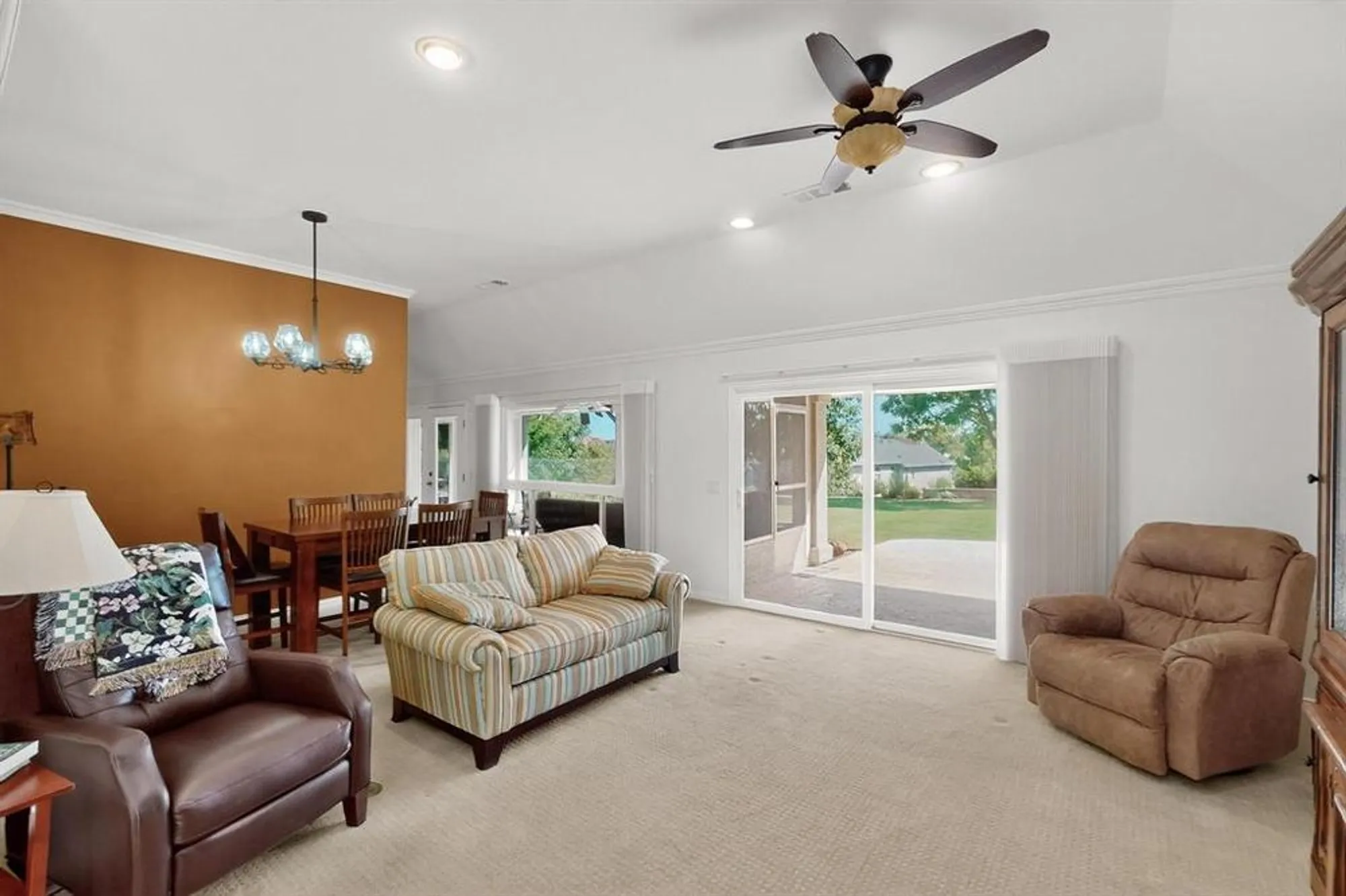 Property Slideshow image 16 of 39 | 8717 sarasota, Denton, TX, 76207