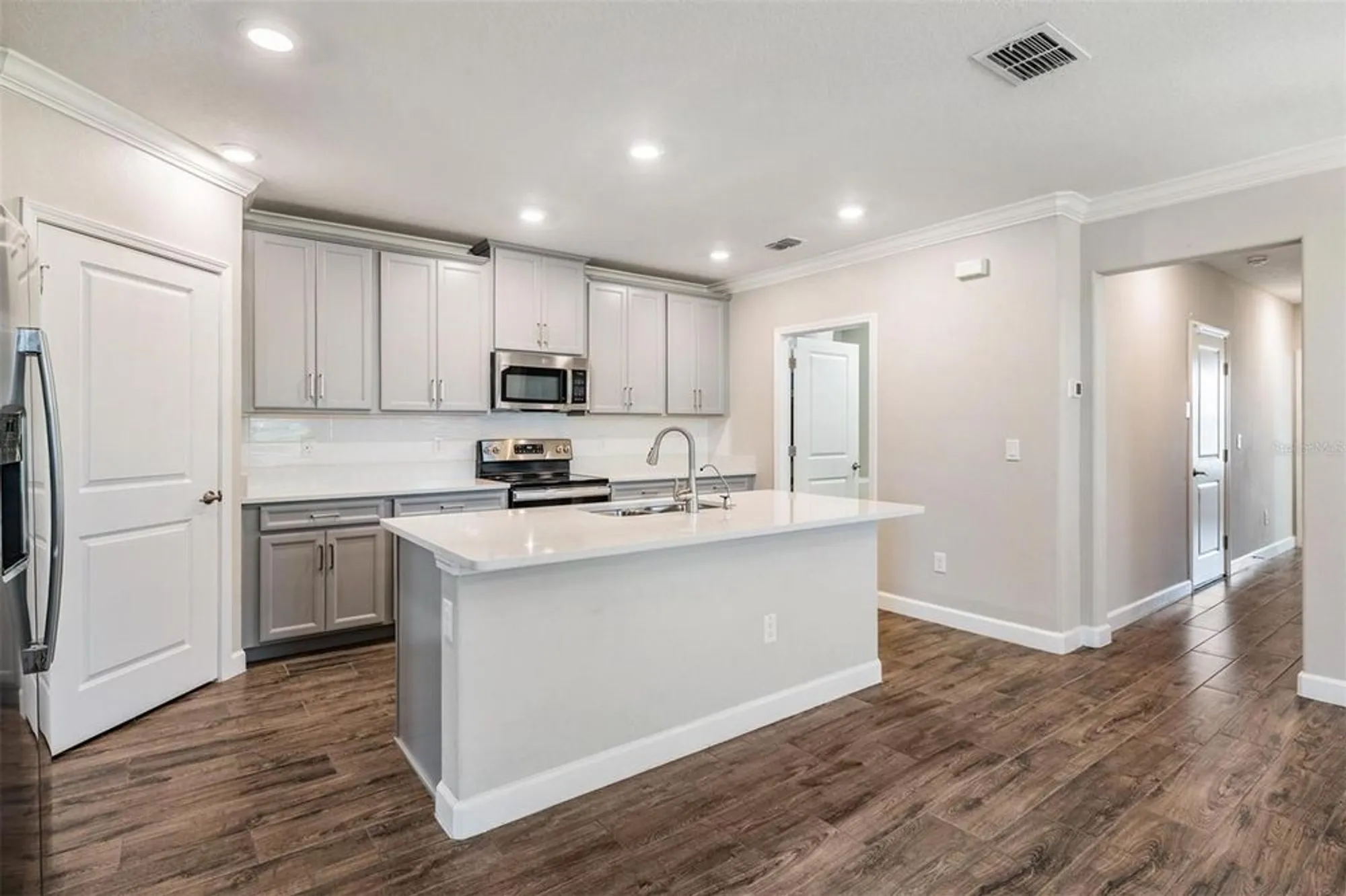 Property Slideshow image 34 of 100 | 10448 echo dock loop, San Antonio, FL, 33576