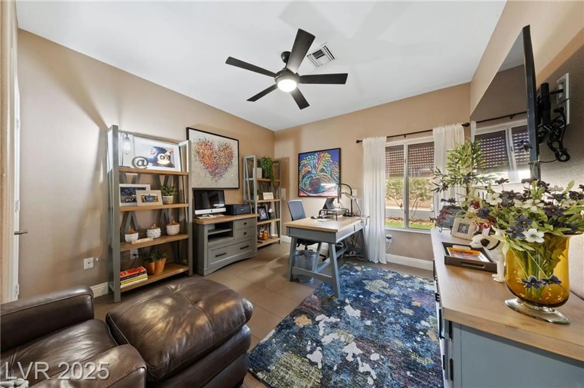 Property Slideshow image 46 of 69 | 2616 faiss dr, Las Vegas, NV, 89134