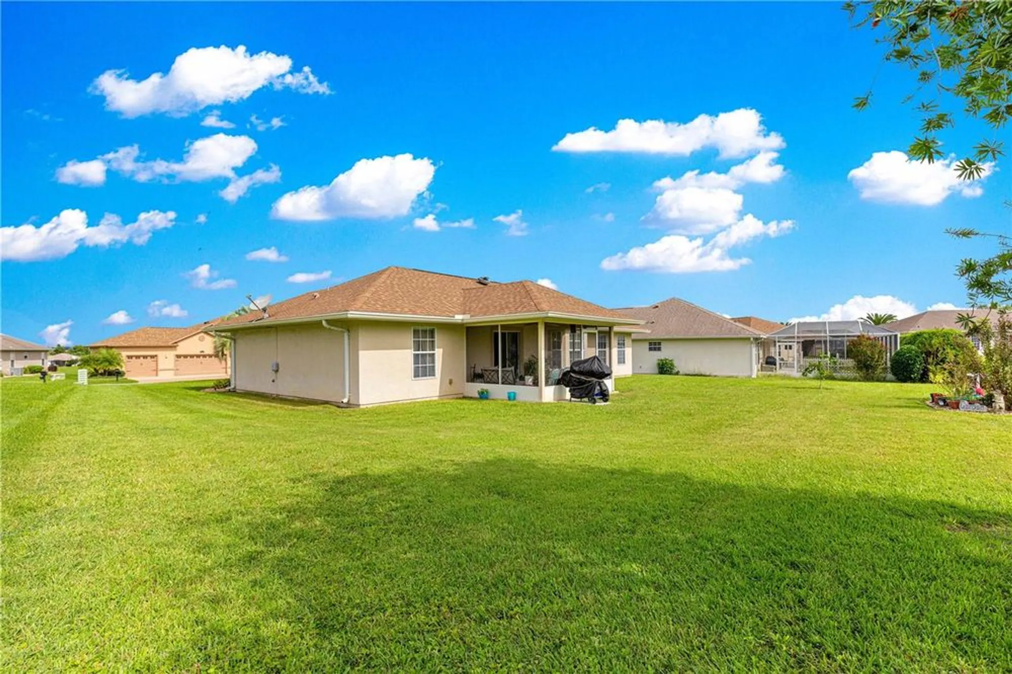 Property Slideshow image 26 of 39 | 12459 se 176th loop, Summerfield, FL, 34491