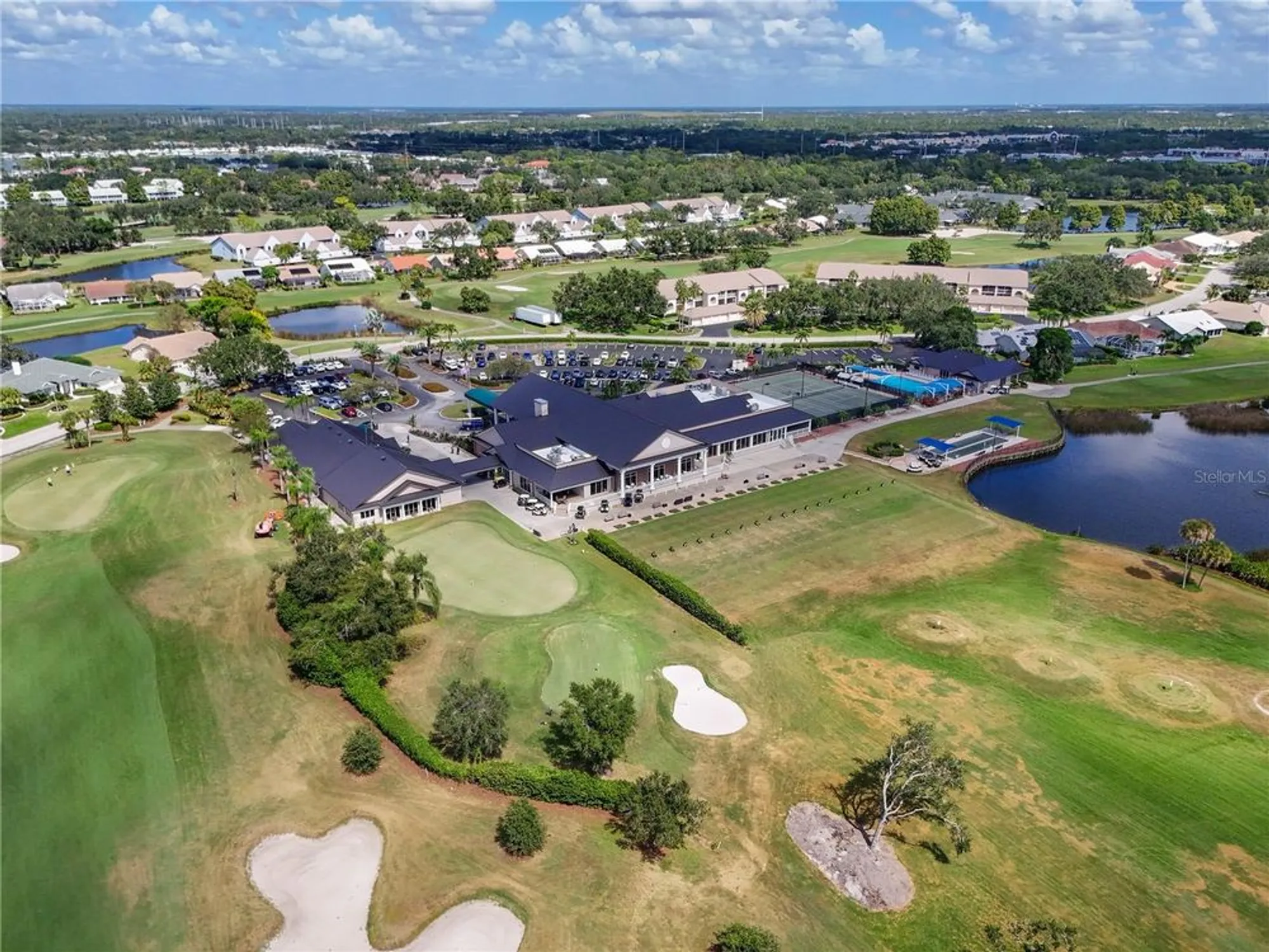 Property Slideshow image 67 of 70 | 6904 drewrys blf apt 803, Bradenton, FL, 34203