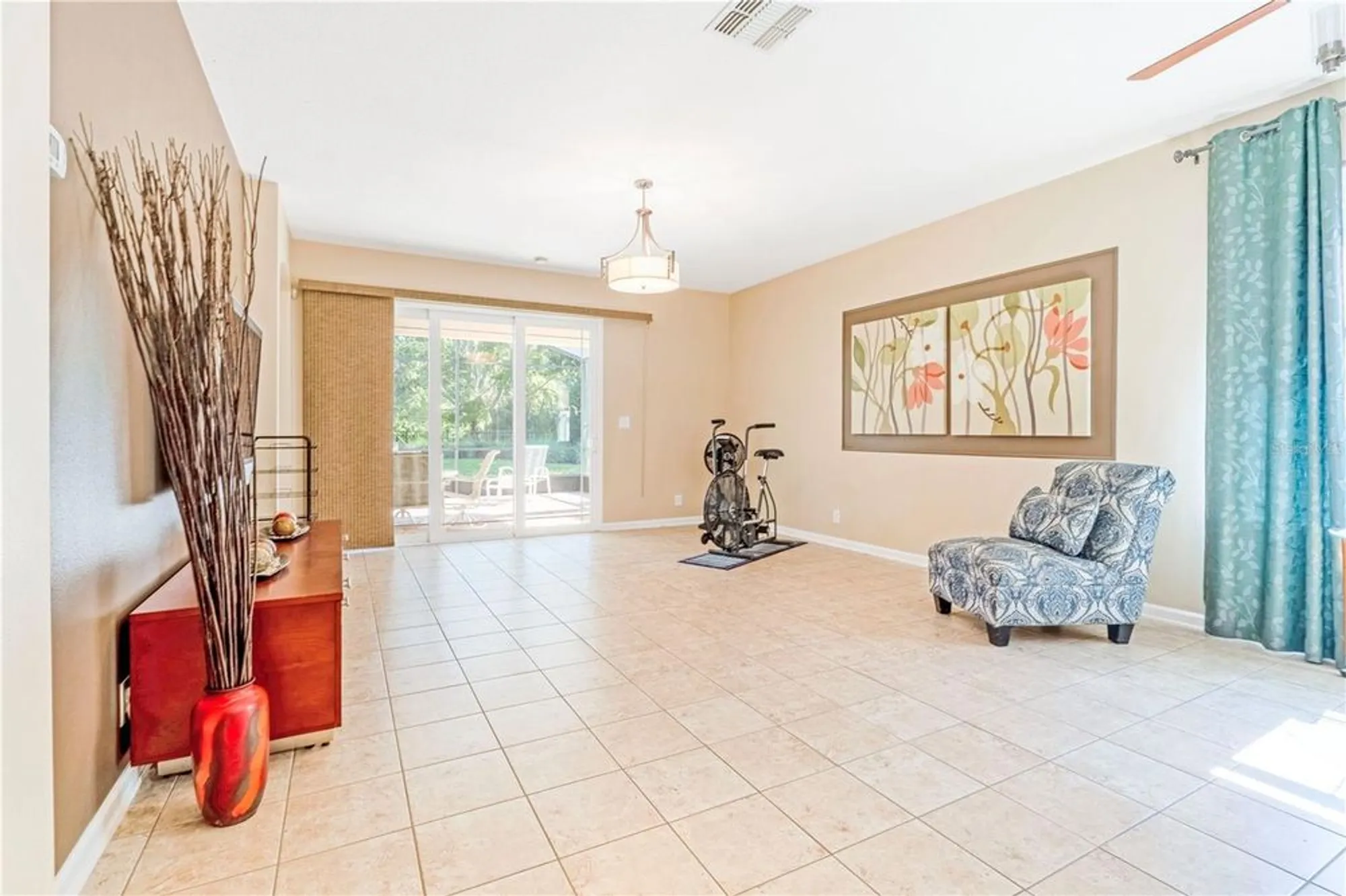 Property Slideshow image 8 of 33 | 123 avenham dr, Deland, FL, 32724