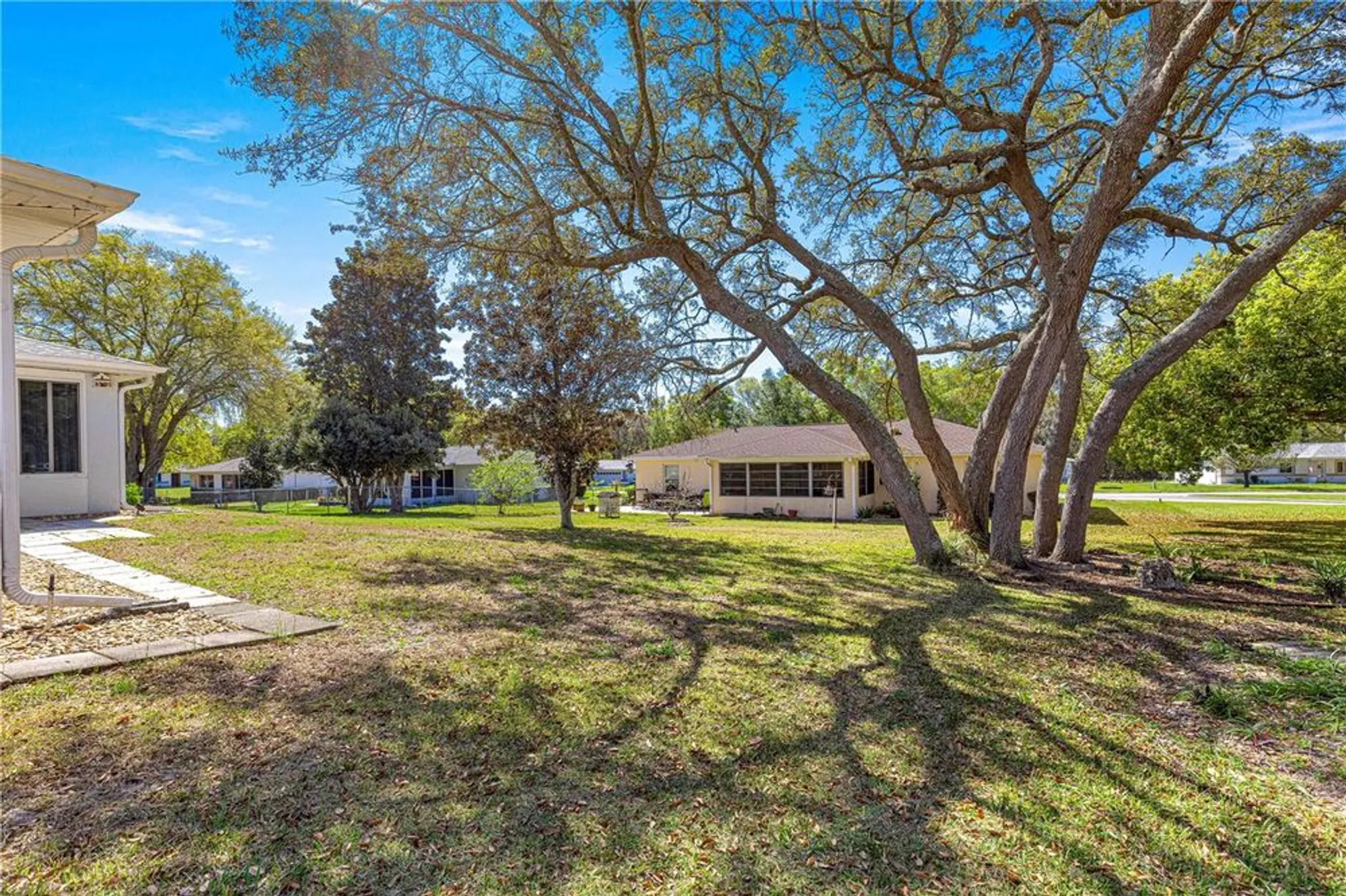Property Slideshow image 9 of 36 | 6096 sw 104th ln, Ocala, FL, 34476