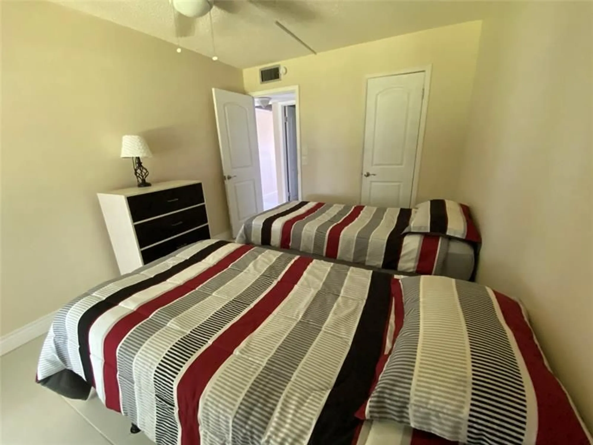 Property Slideshow image 14 of 43 | 209 ventnor m # 209, Deerfield Beach, FL, 33442