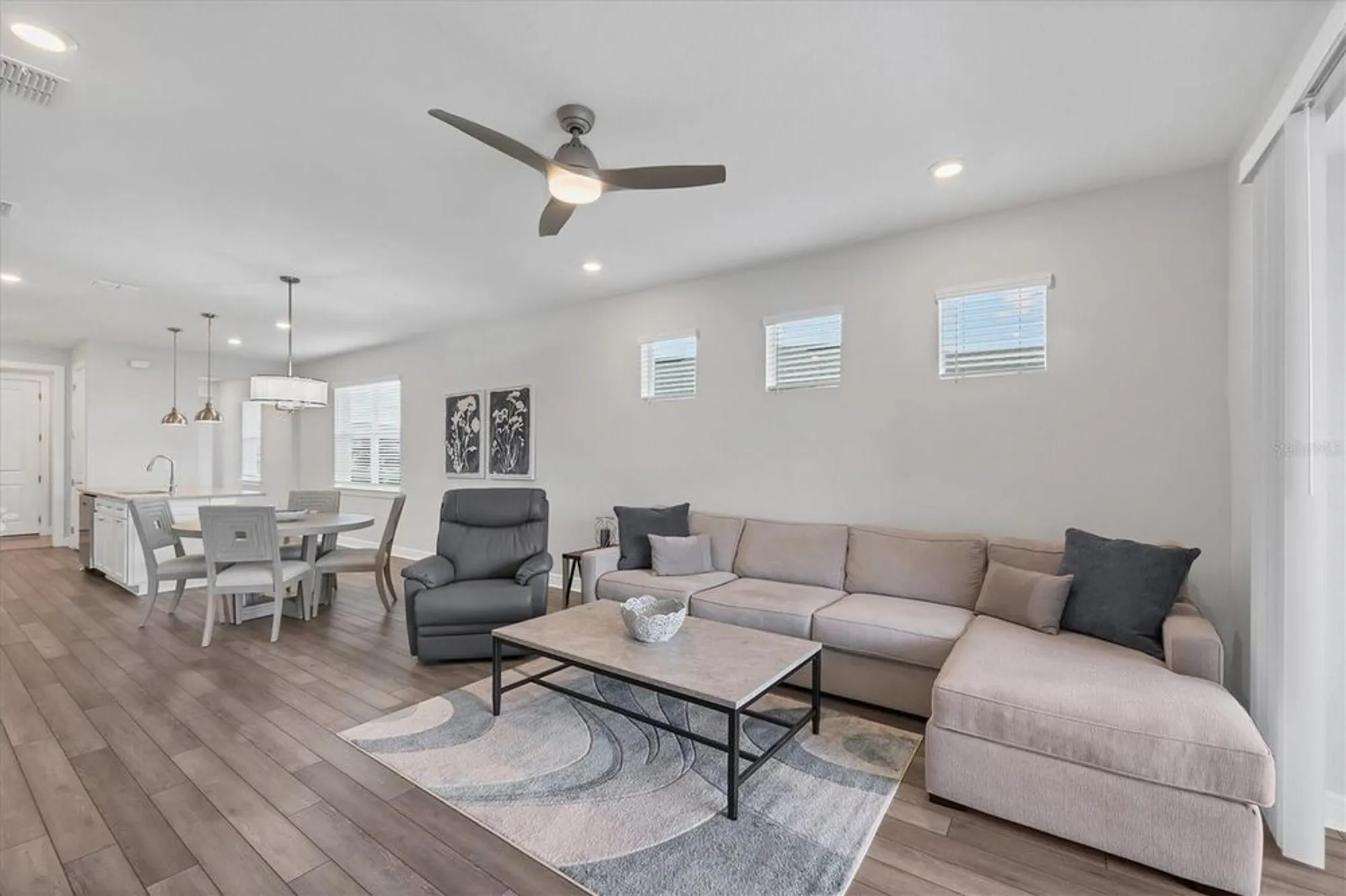 Property Slideshow image 7 of 63 | 10658 spring tide way, Parrish, FL, 34219