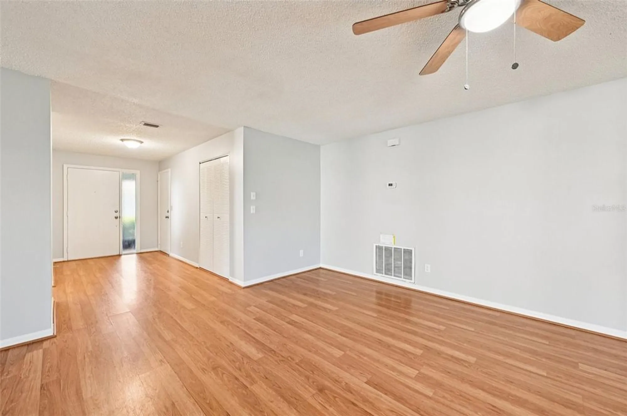 Property Slideshow image 9 of 55 | 2421 lancaster dr, Sun City Center, FL, 33573