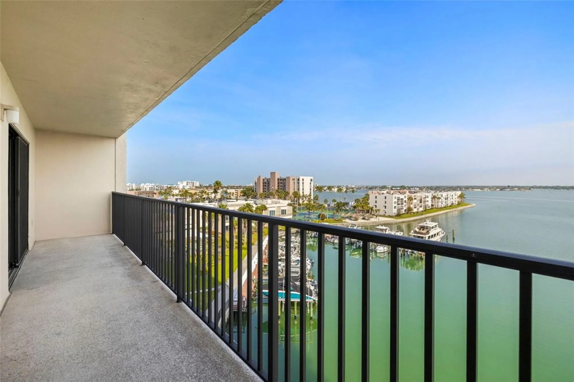 Property Slideshow image 23 of 40 | 7300 sun island dr 605, South Pasadena, FL, 33707