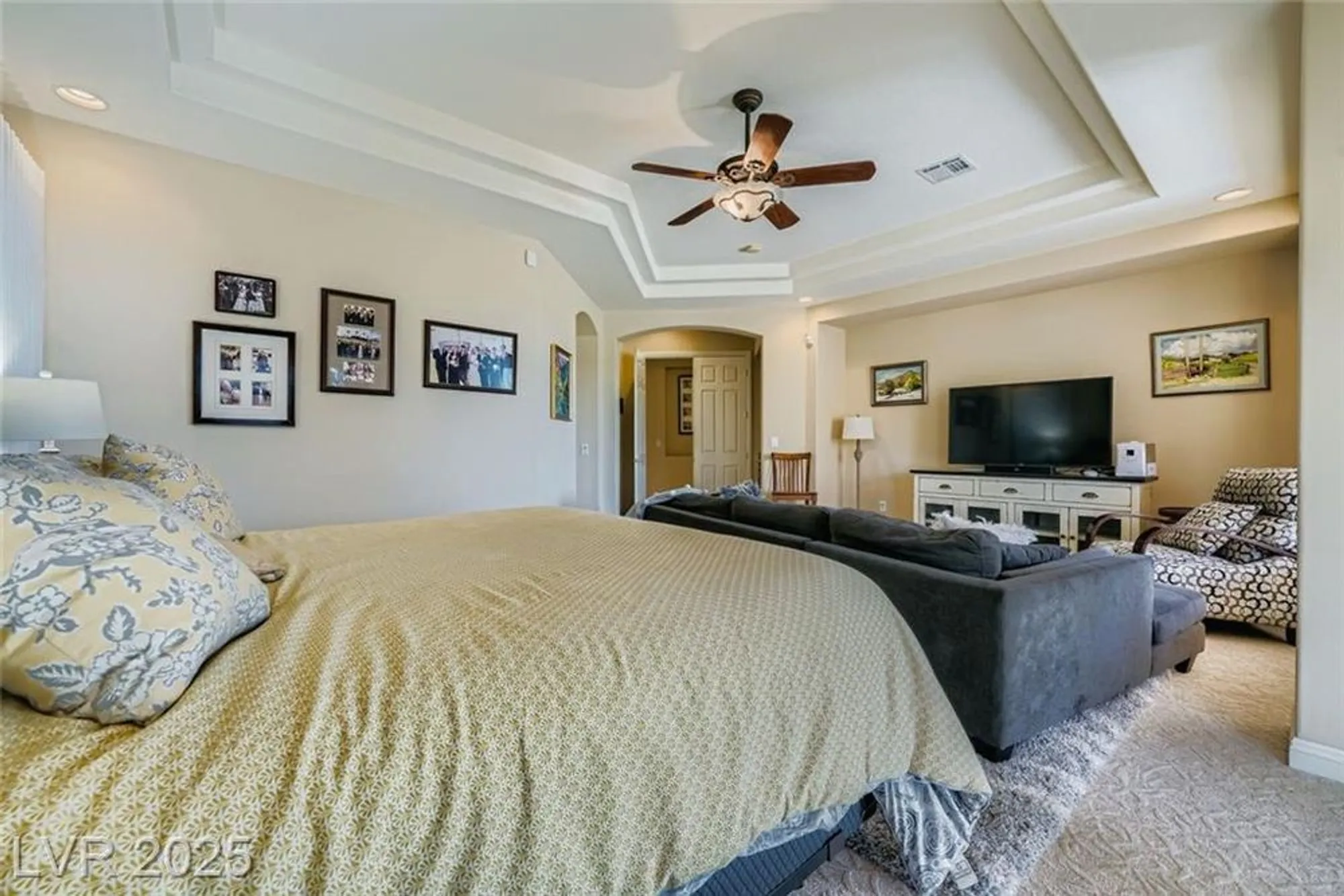 Property Slideshow image 26 of 35 | 4198 melodia songo ct, Las Vegas, NV, 89135