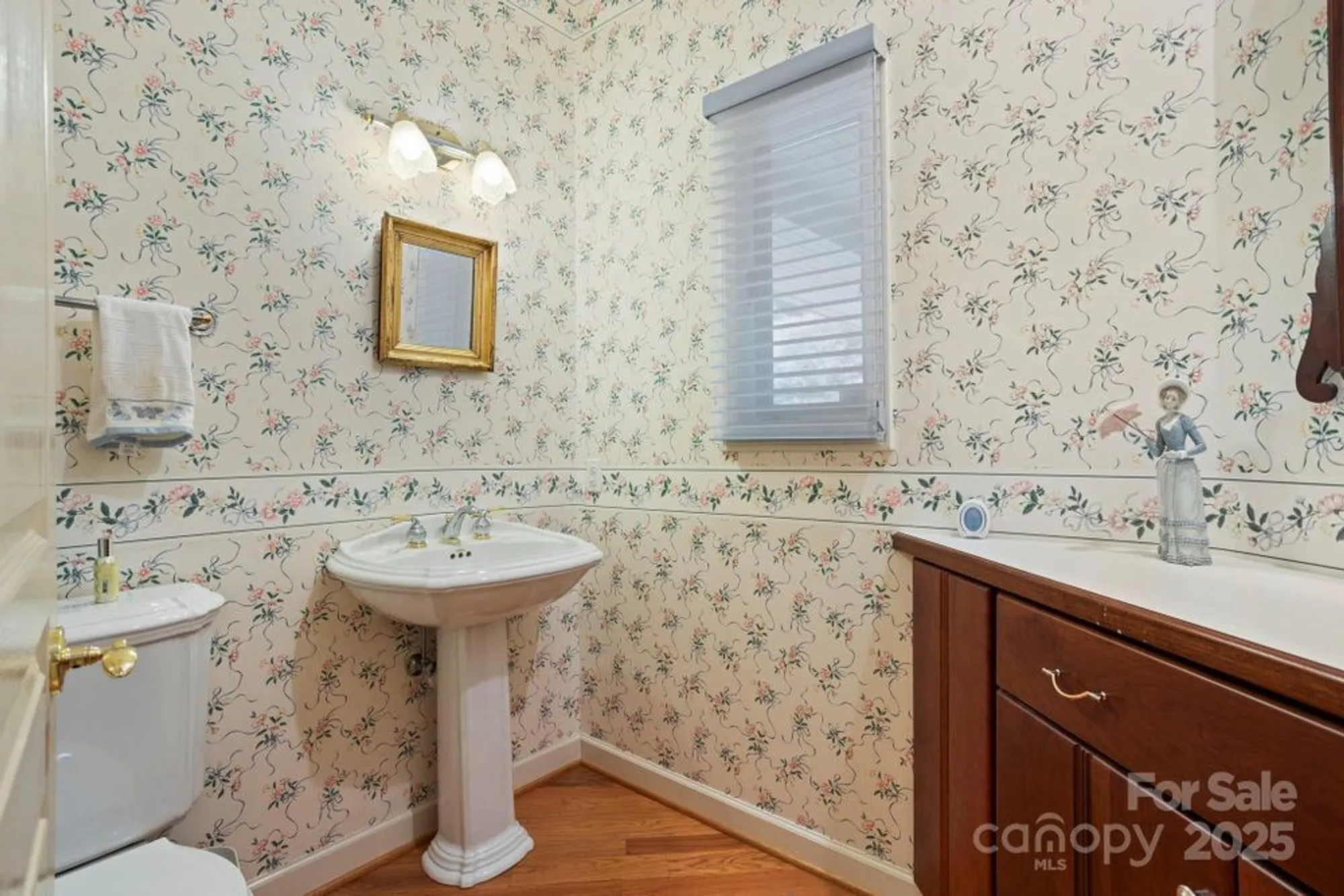 Property Slideshow image 8 of 48 | 100 elmridge dr, Flat Rock, NC, 28731