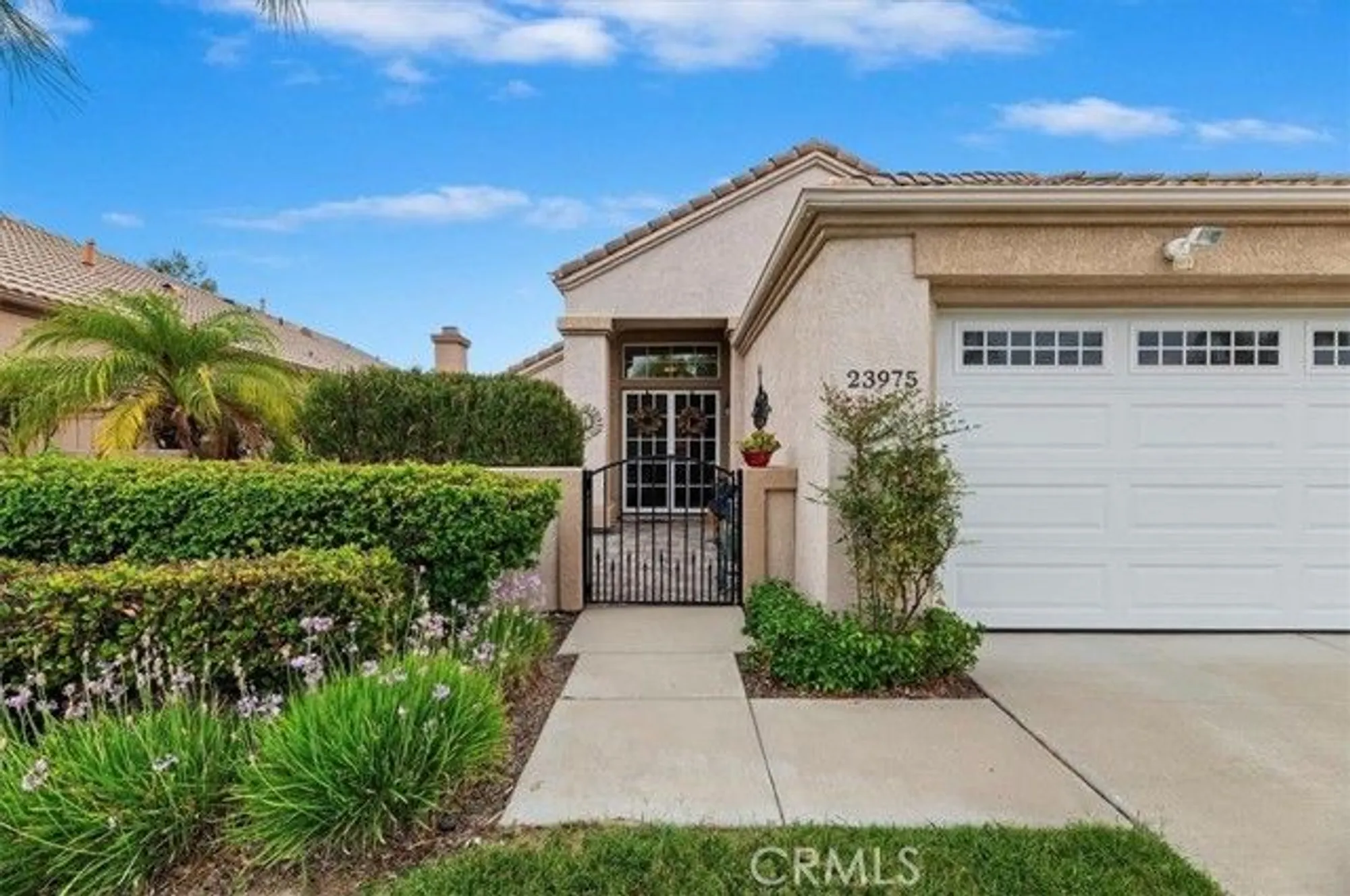 Property Slideshow image 4 of 59 | 23975 via pamilla, Murrieta, CA, 92562