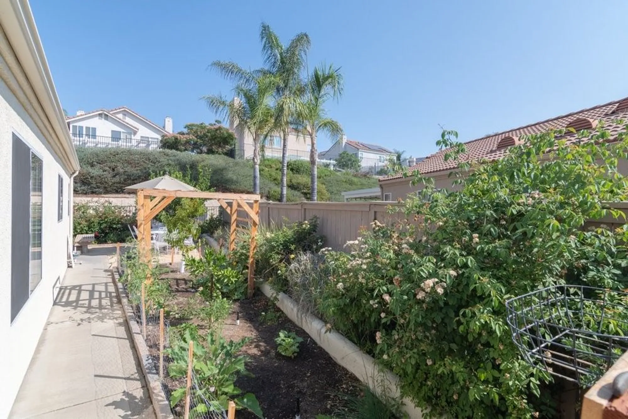 Property Slideshow image 30 of 56 | 23825 corte picante, Murrieta, CA, 92562