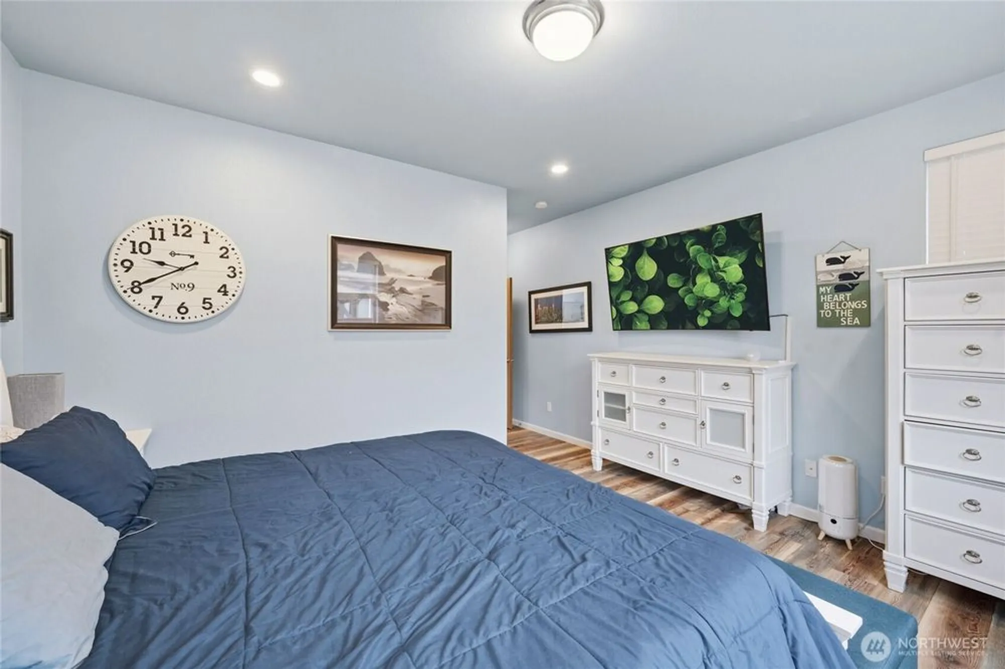 Property Slideshow image 25 of 40 | 8218 bainbridge loop, Lacey, WA, 98516