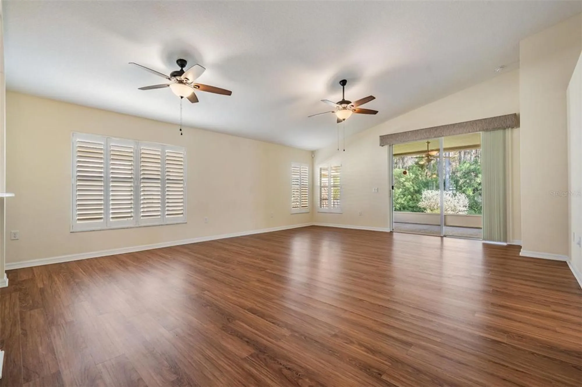 Property Slideshow image 8 of 49 | 1143 dustan pl, Trinity, FL, 34655
