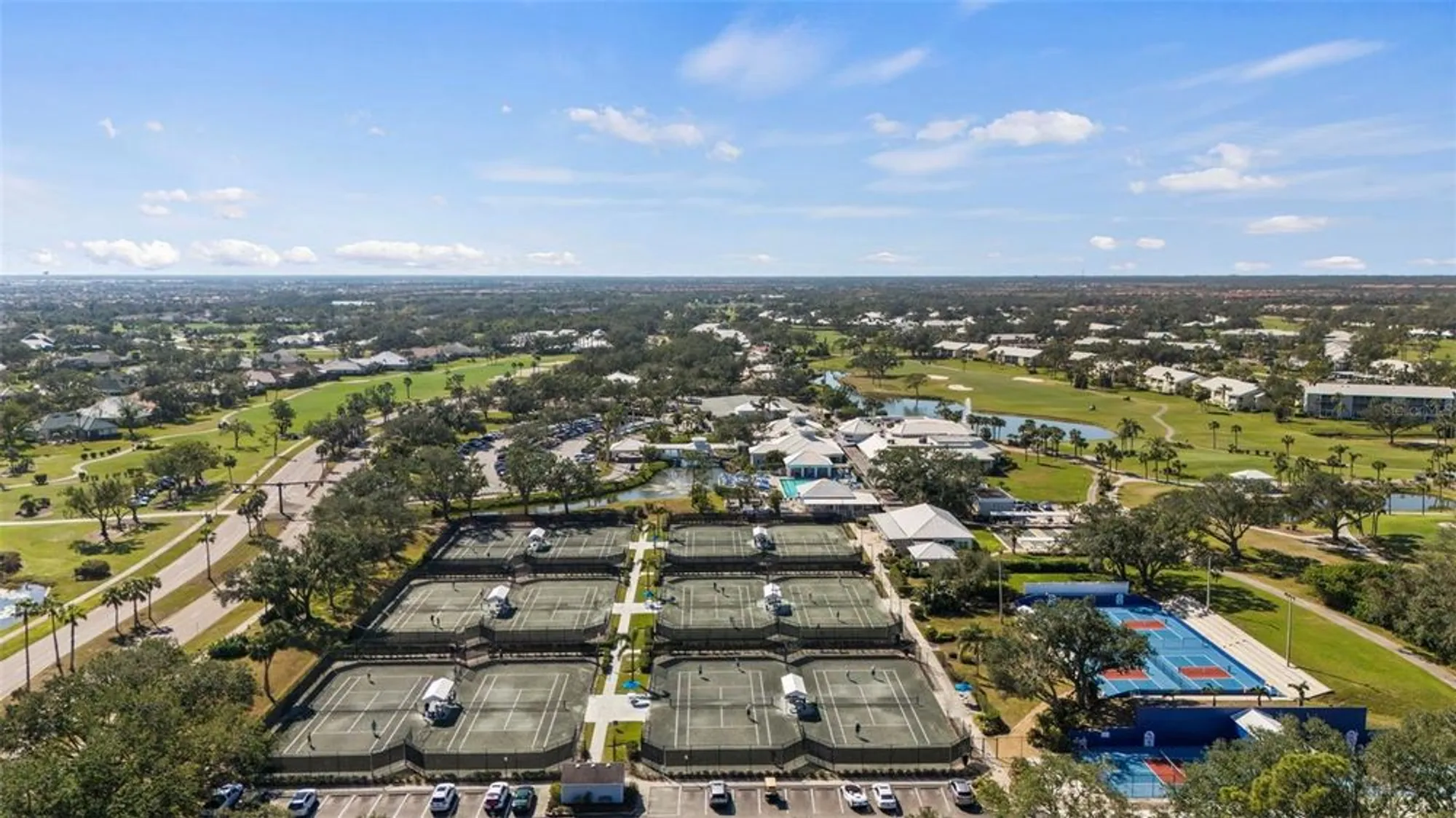 Property Slideshow image 41 of 82 | 214 southampton dr # 327, Venice, FL, 34293