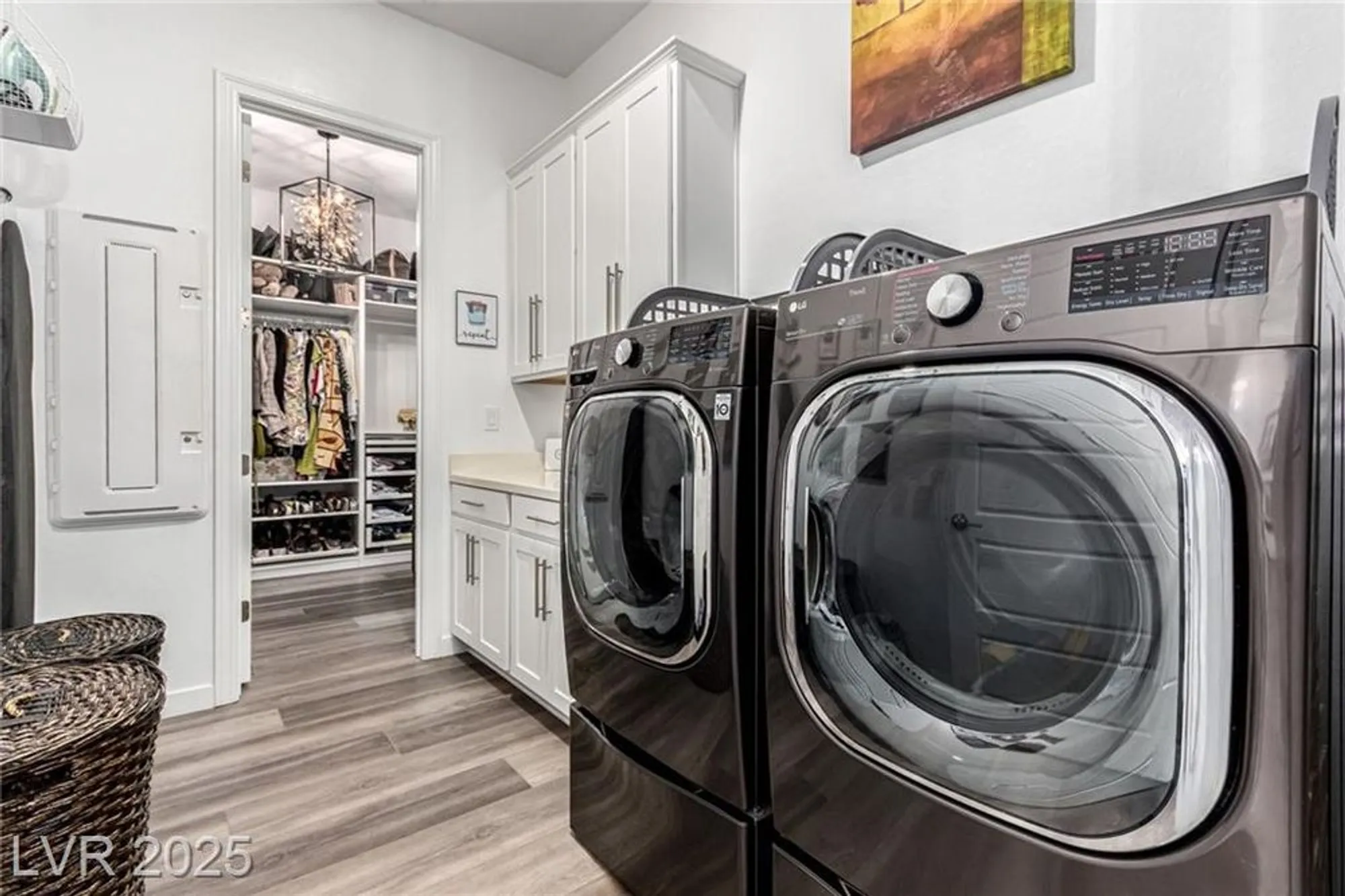 Property Slideshow image 26 of 43 | 685 sunray park st, Henderson, NV, 89011