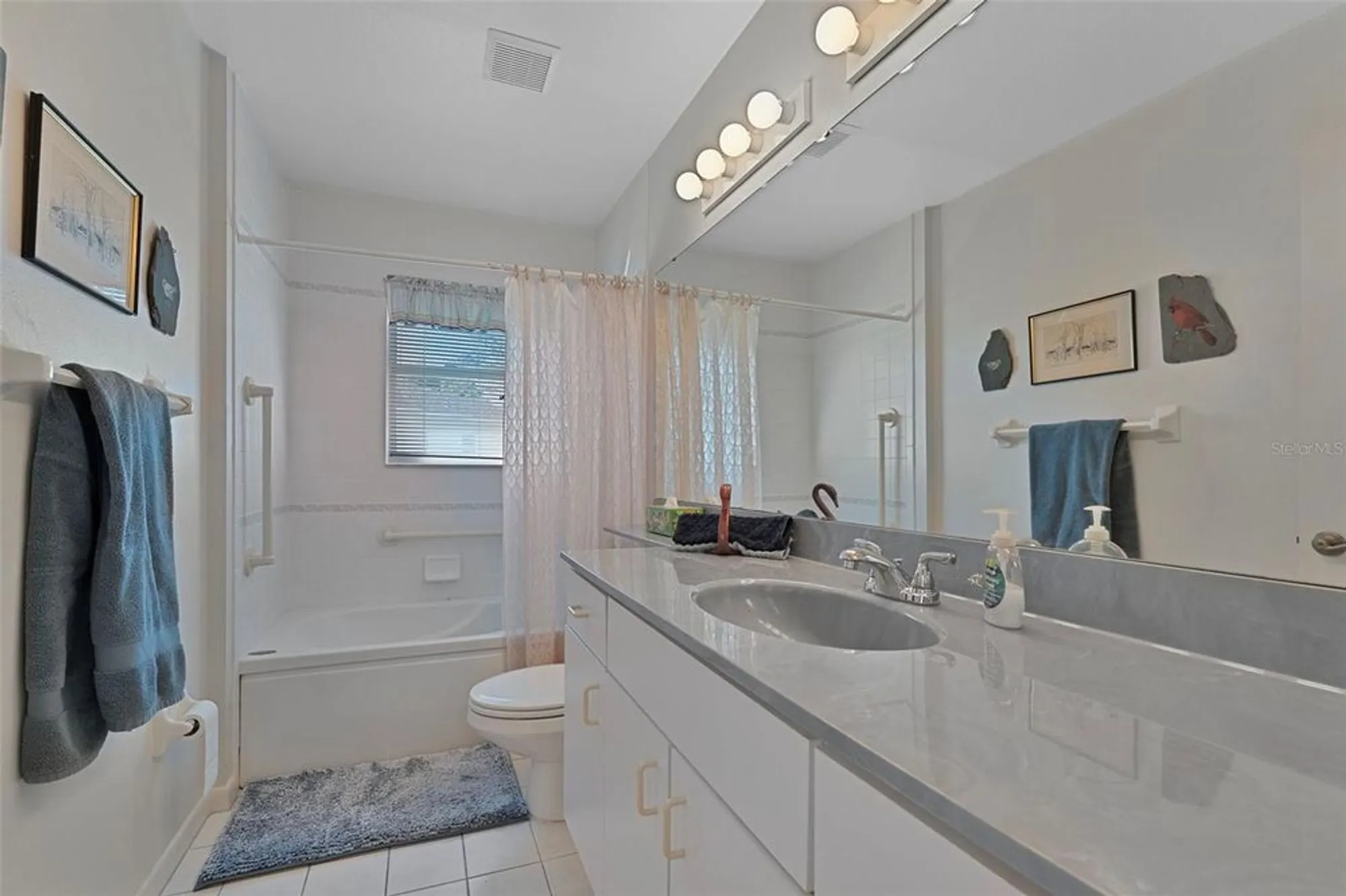 Property Slideshow image 14 of 24 | 2259 grand cypress dr, Lakeland, FL, 33810