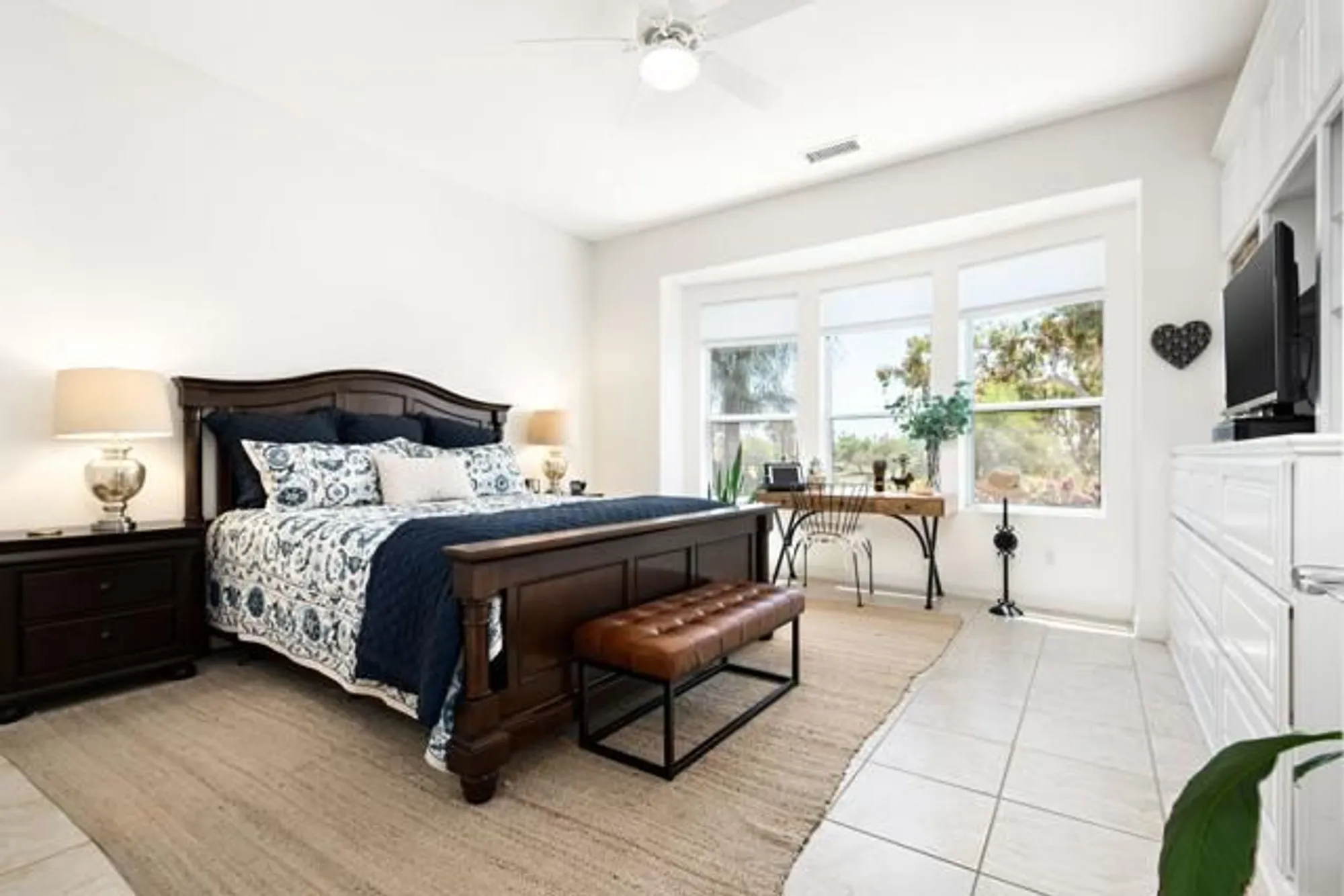 Property Slideshow image 20 of 77 | 81799 prism dr, La Quinta, CA, 92253