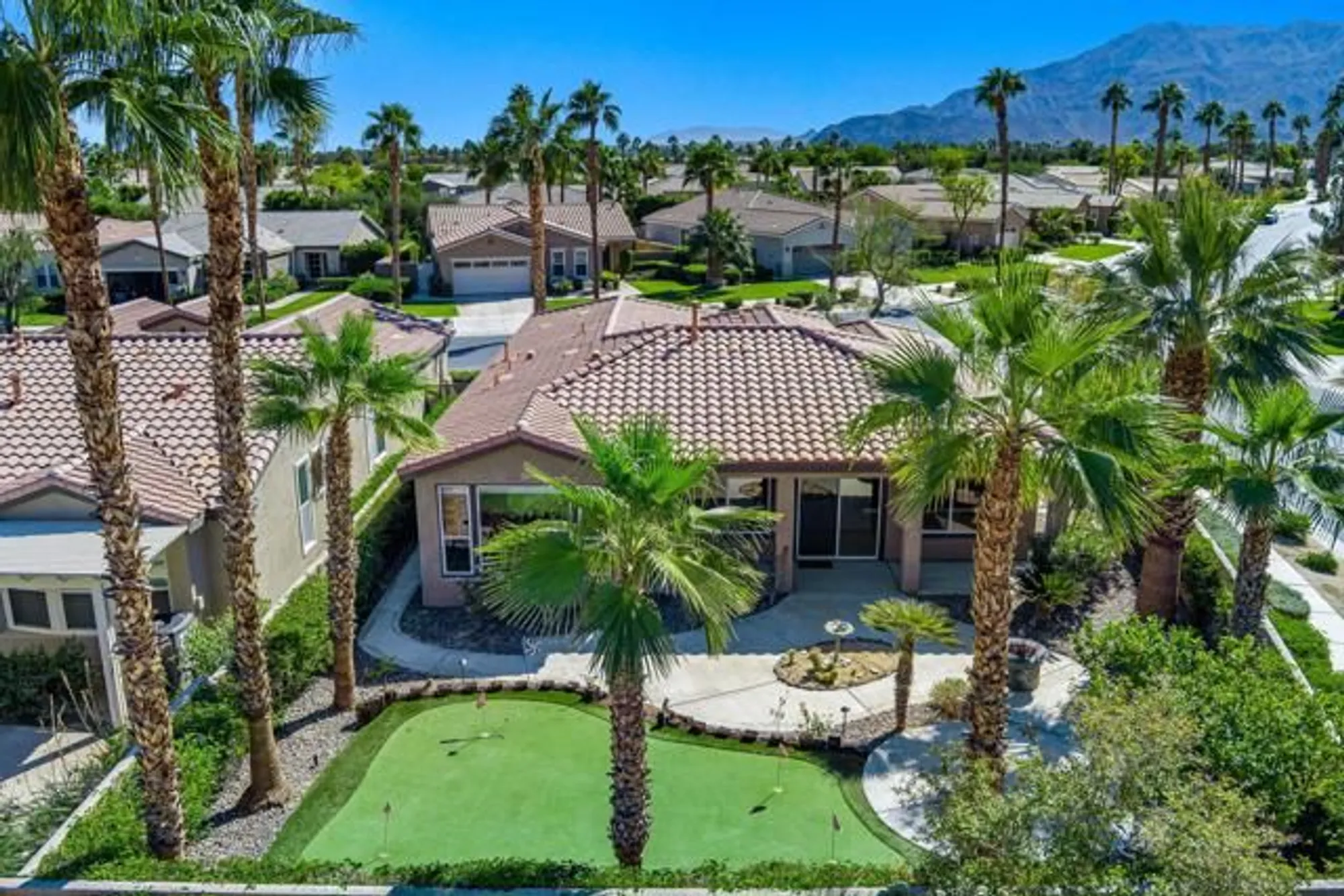 Property Slideshow image 35 of 78 | 81626 prism dr, La Quinta, CA, 92253