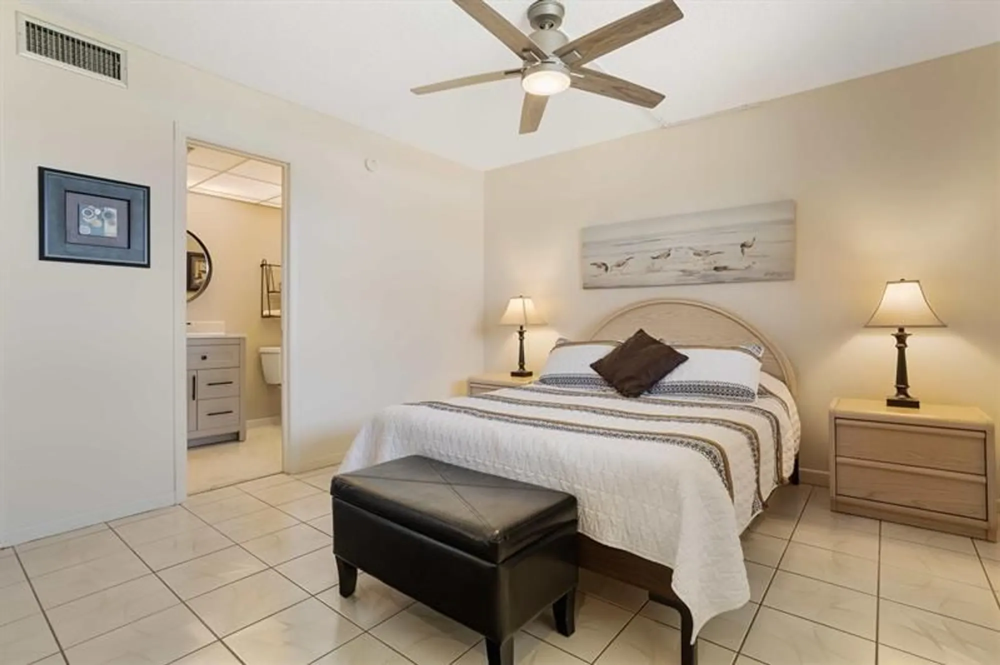 Property Slideshow image 17 of 46 | 3051 nw 46th ave 408, Lauderdale Lakes, FL, 33313