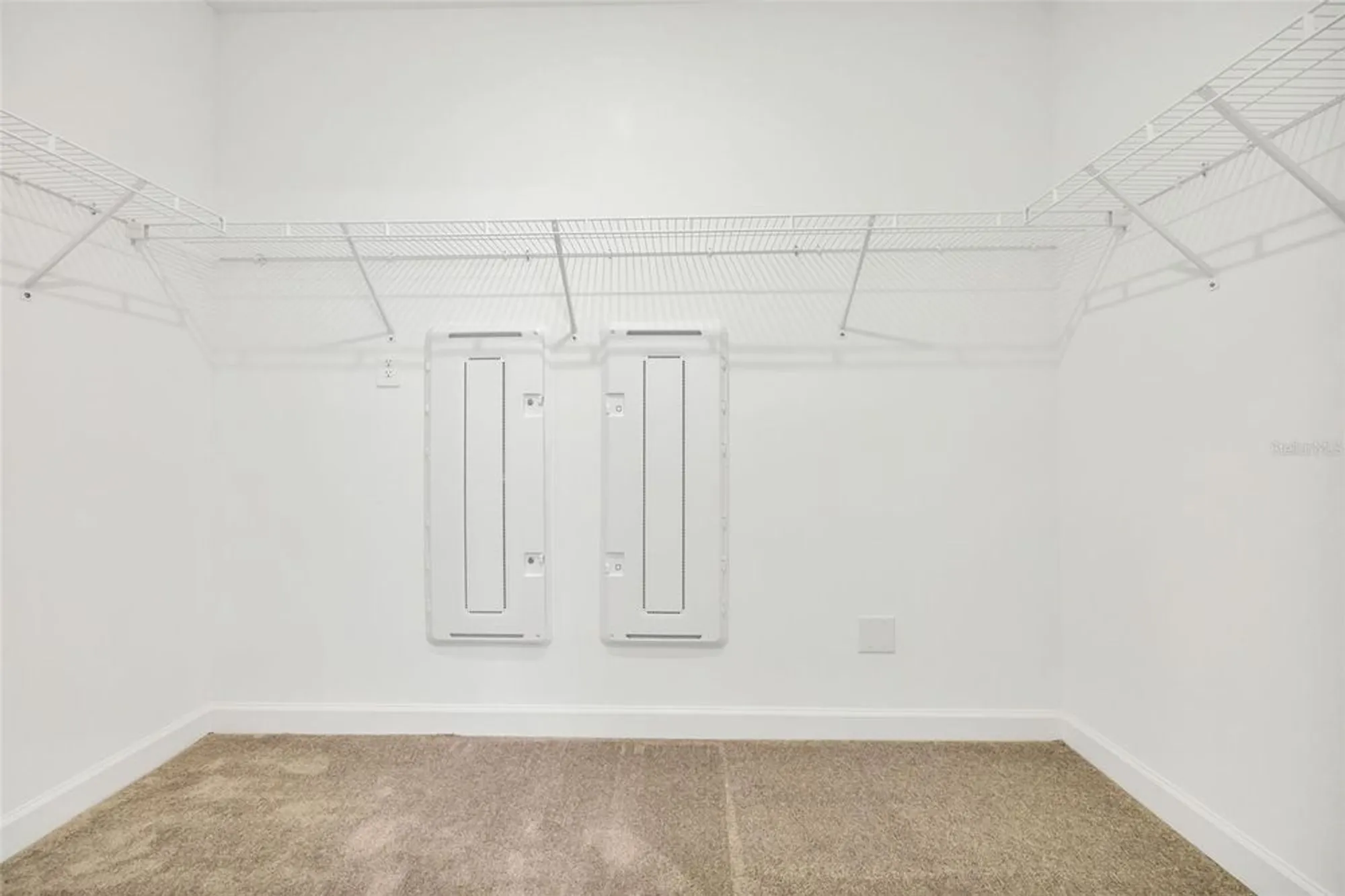 Property Slideshow image 25 of 63 | 17523 holly well ave, Wimauma, FL, 33598