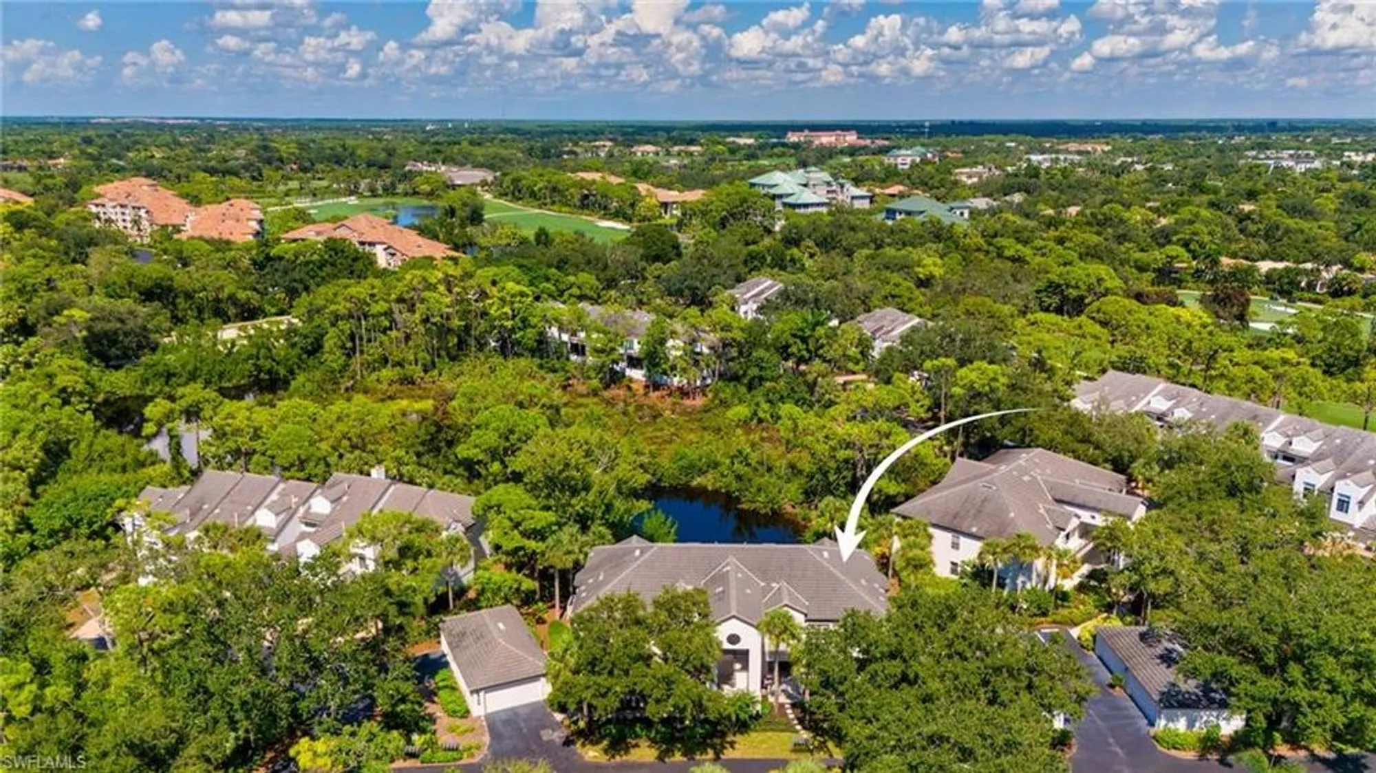 Property Slideshow image 2 of 19 | 27026 oakwood lake dr # 202, Bonita Springs, FL, 34134