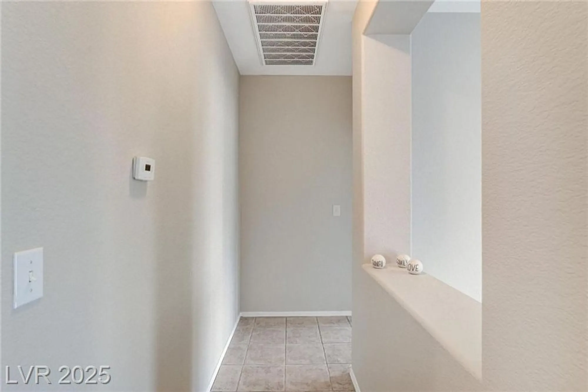 Property Slideshow image 37 of 93 | 2160 tiger links dr, Henderson, NV, 89012