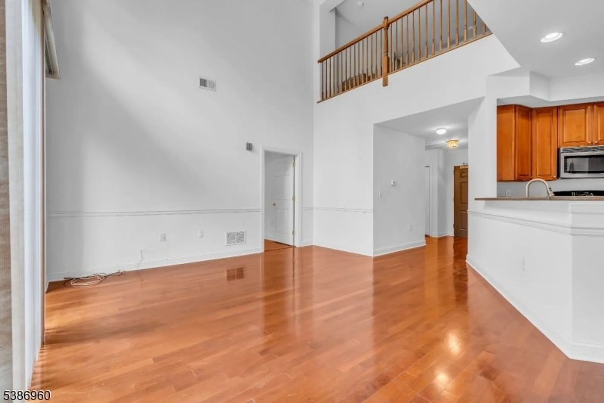 Property Slideshow image 11 of 38 | 182 victoria dr, Basking Ridge, NJ, 07920