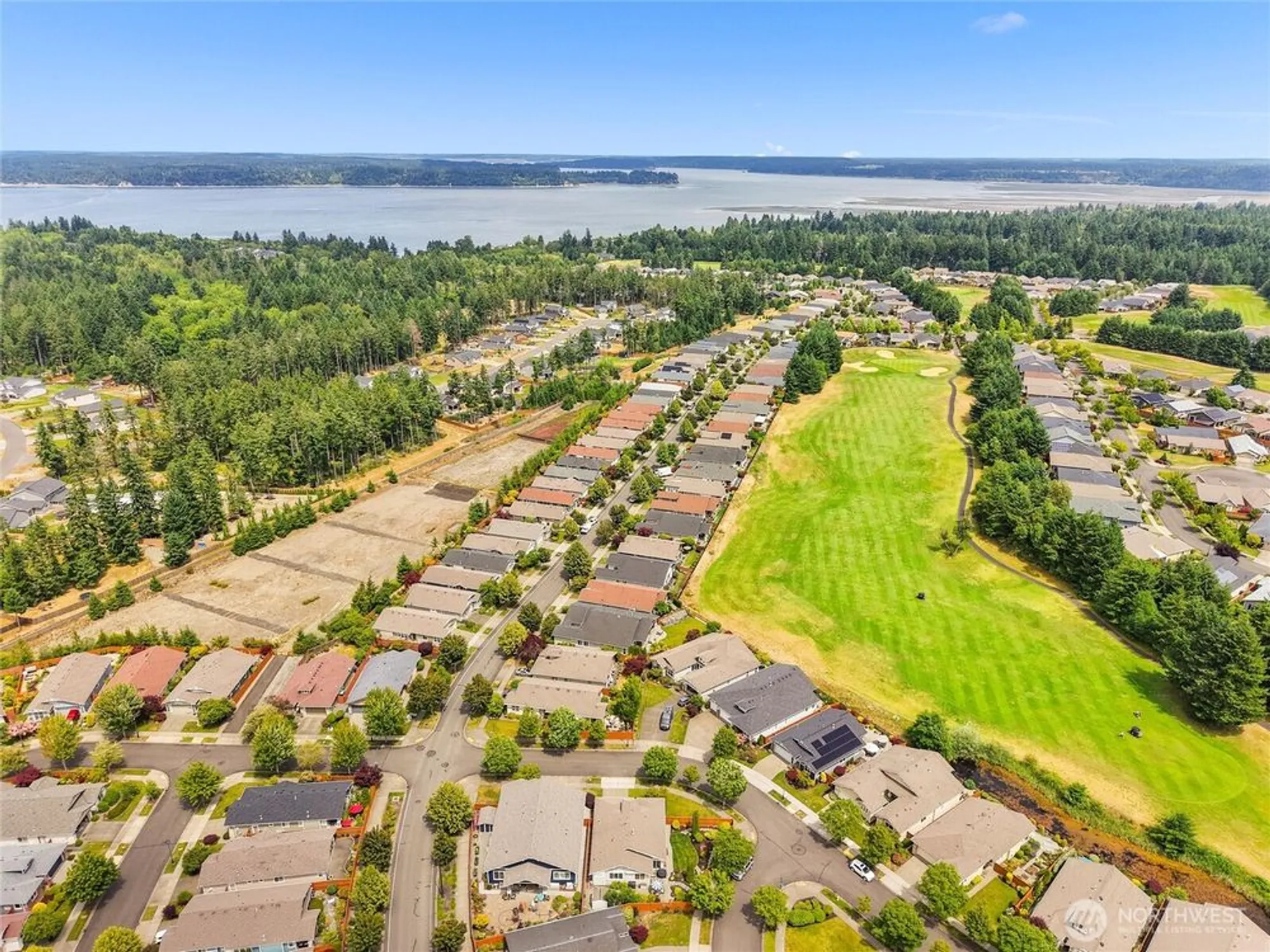 Property Slideshow image 38 of 40 | 4989 spokane st, Lacey, WA, 98516