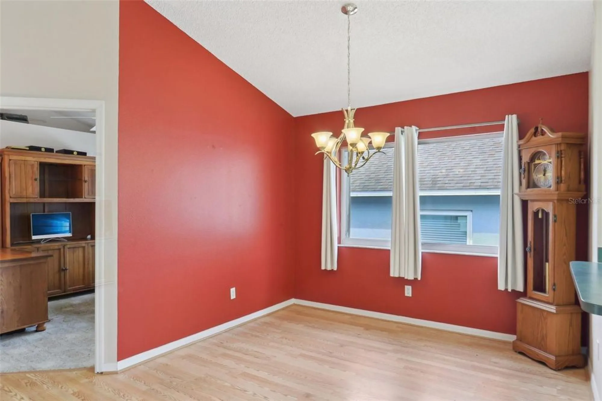 Property Slideshow image 14 of 40 | 4020 capland ave, Clermont, FL, 34711