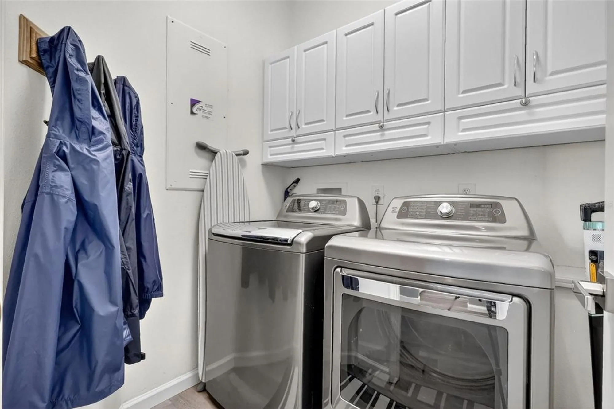 Property Slideshow image 31 of 77 | 5610 golden isles dr, Apollo Beach, FL, 33572