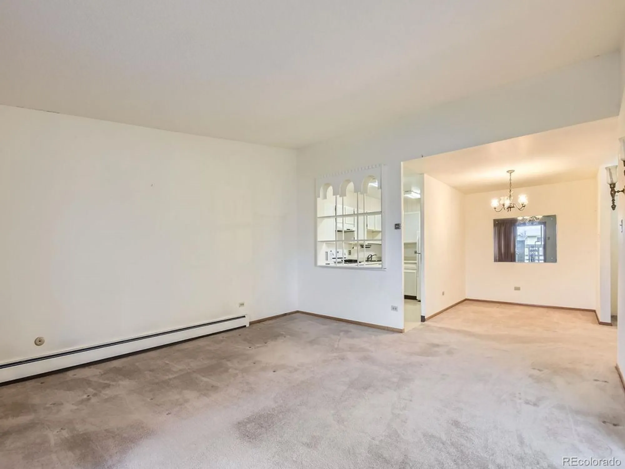 Property Slideshow image 4 of 32 | 625 s alton way 3d, Denver, CO, 80247